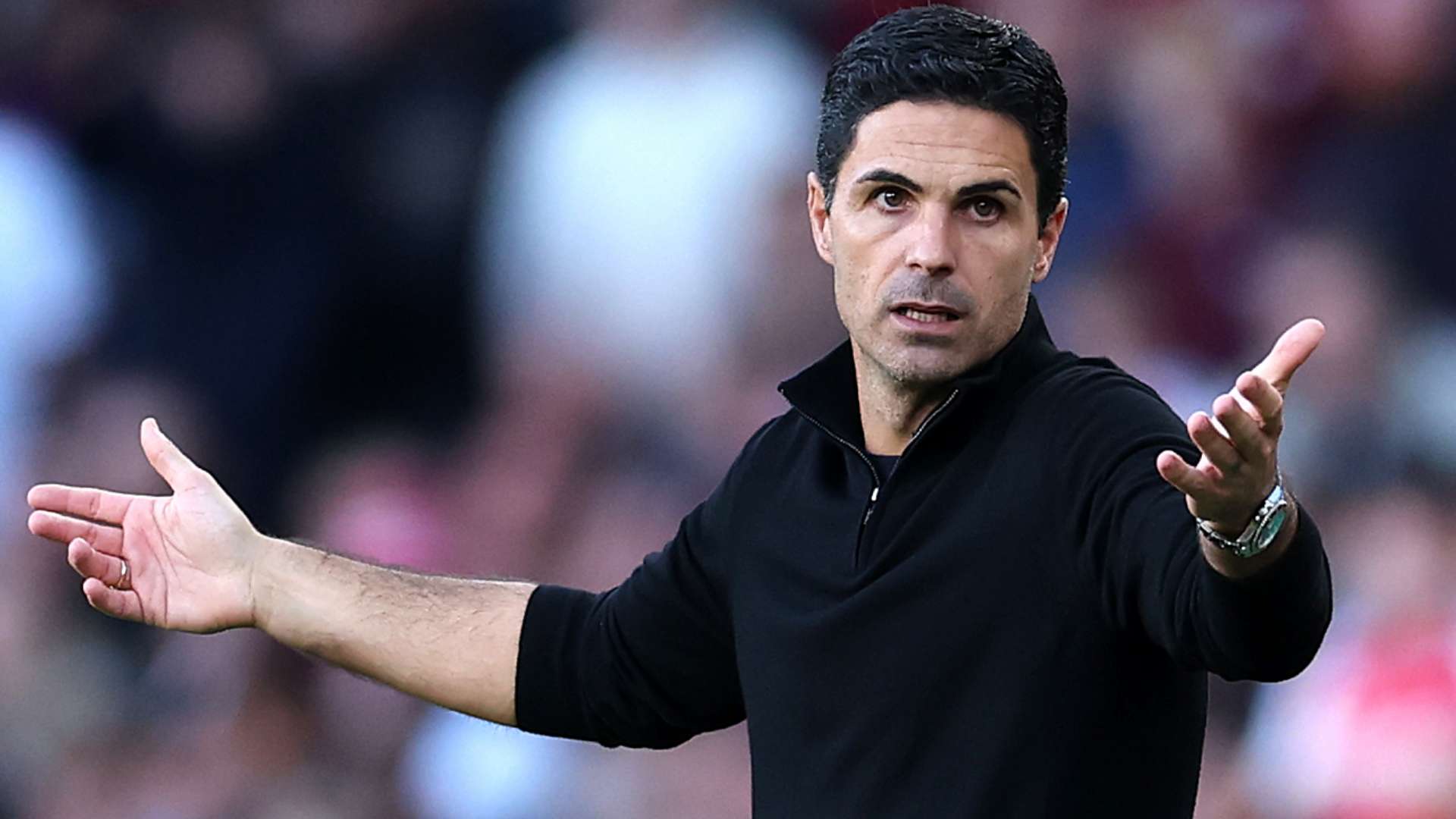 Arsenal warned benched star could ‘spoil whole training ground’  