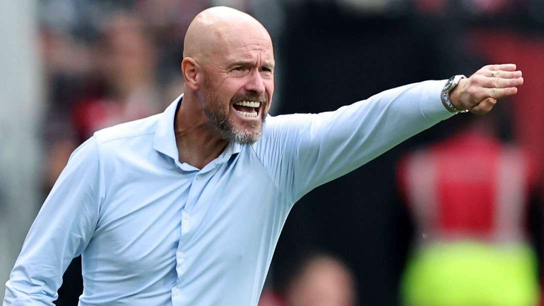 Ten Hag's Leverkusen 'playing rock, paper, scissors', says captain  