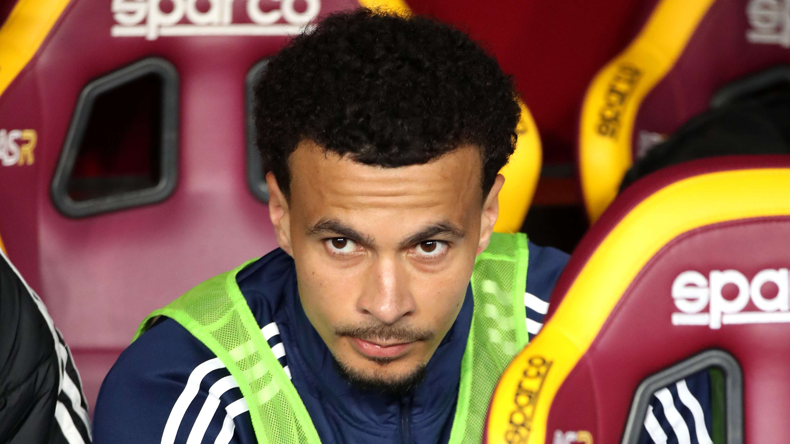 Dele searching for another club after leaving Como  