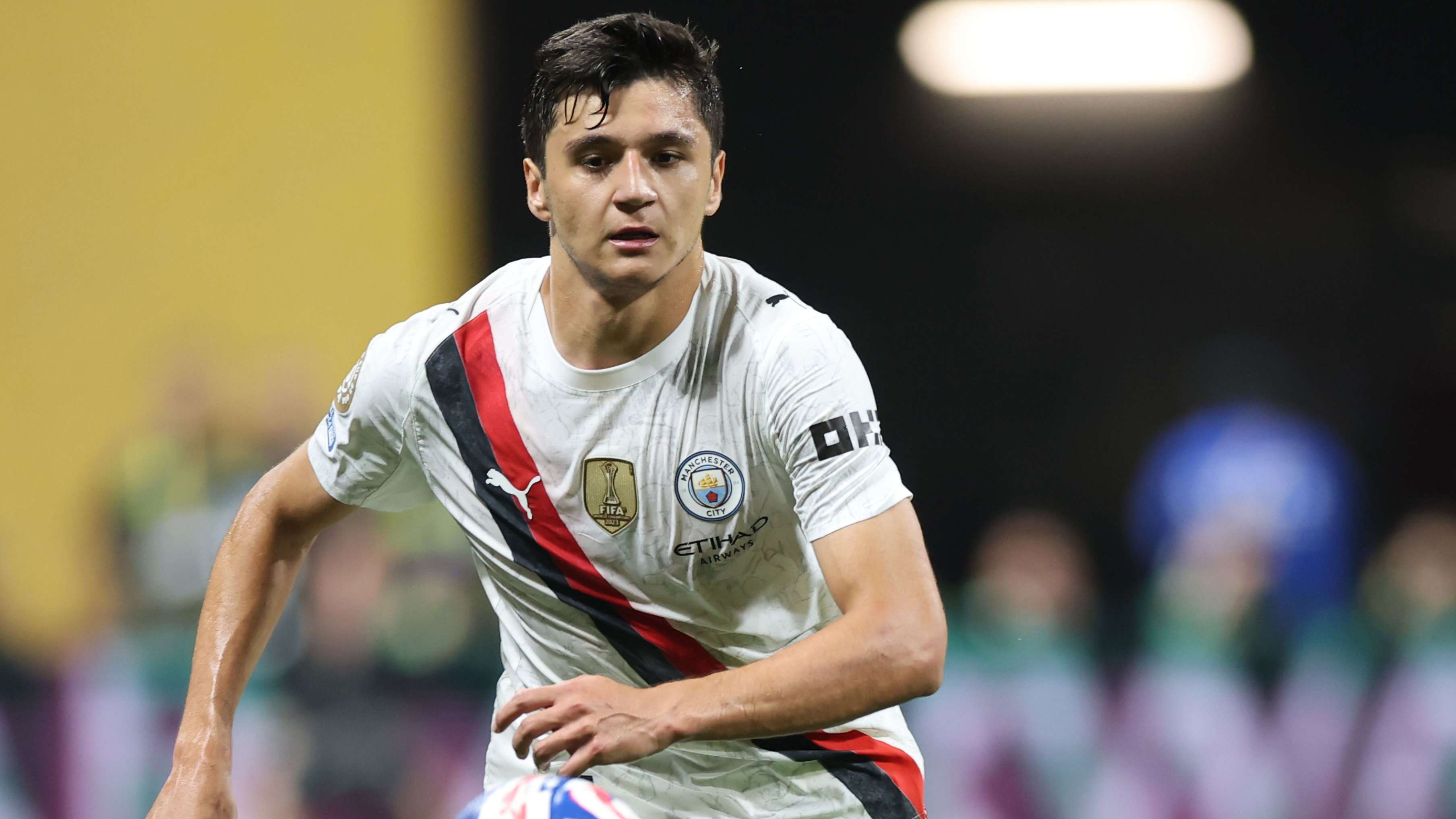 Guardiola explains why Khusanov cannot continue playing RB  