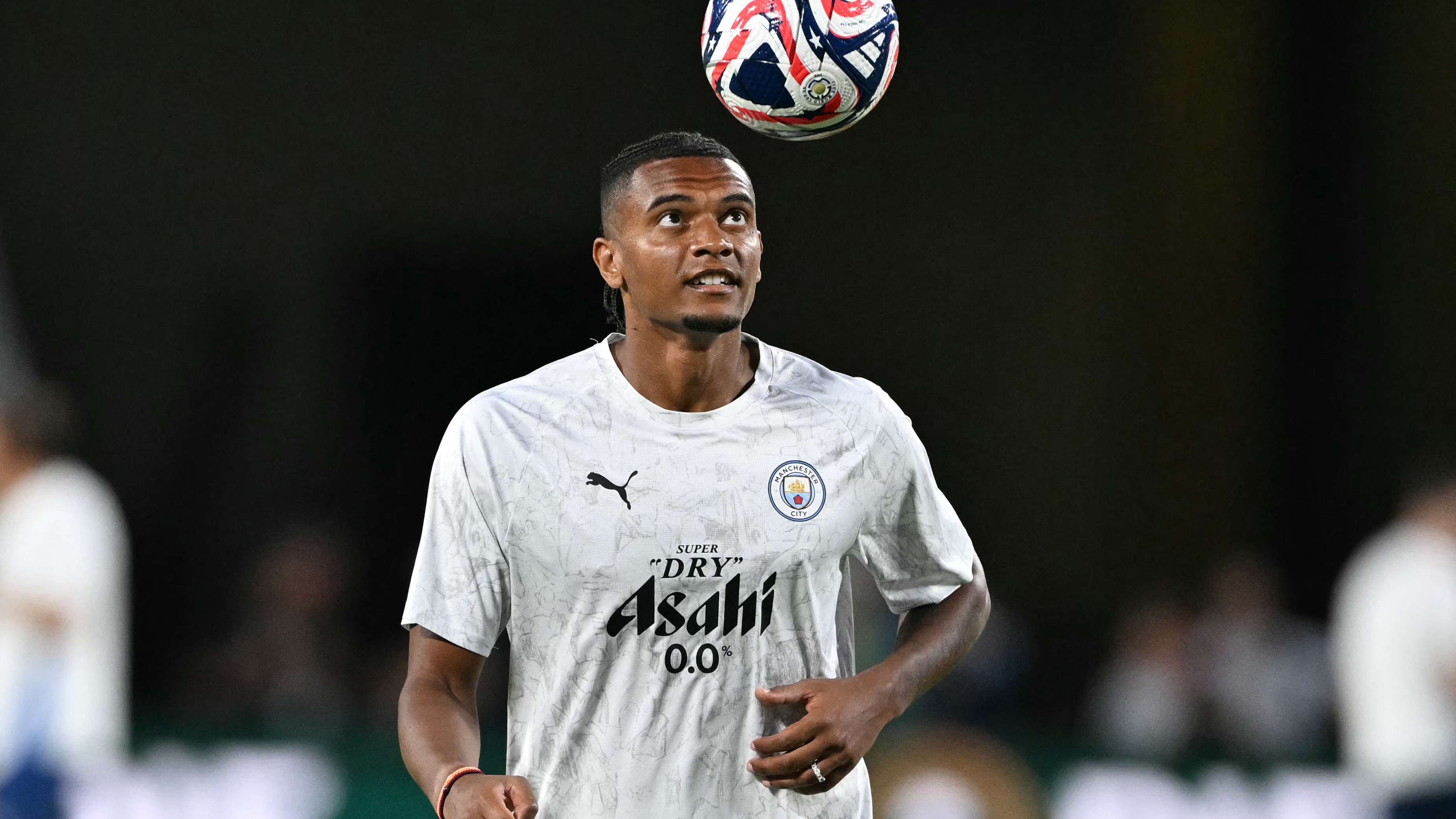 Akanji picks Inter! Man City defender agrees Serie A move  