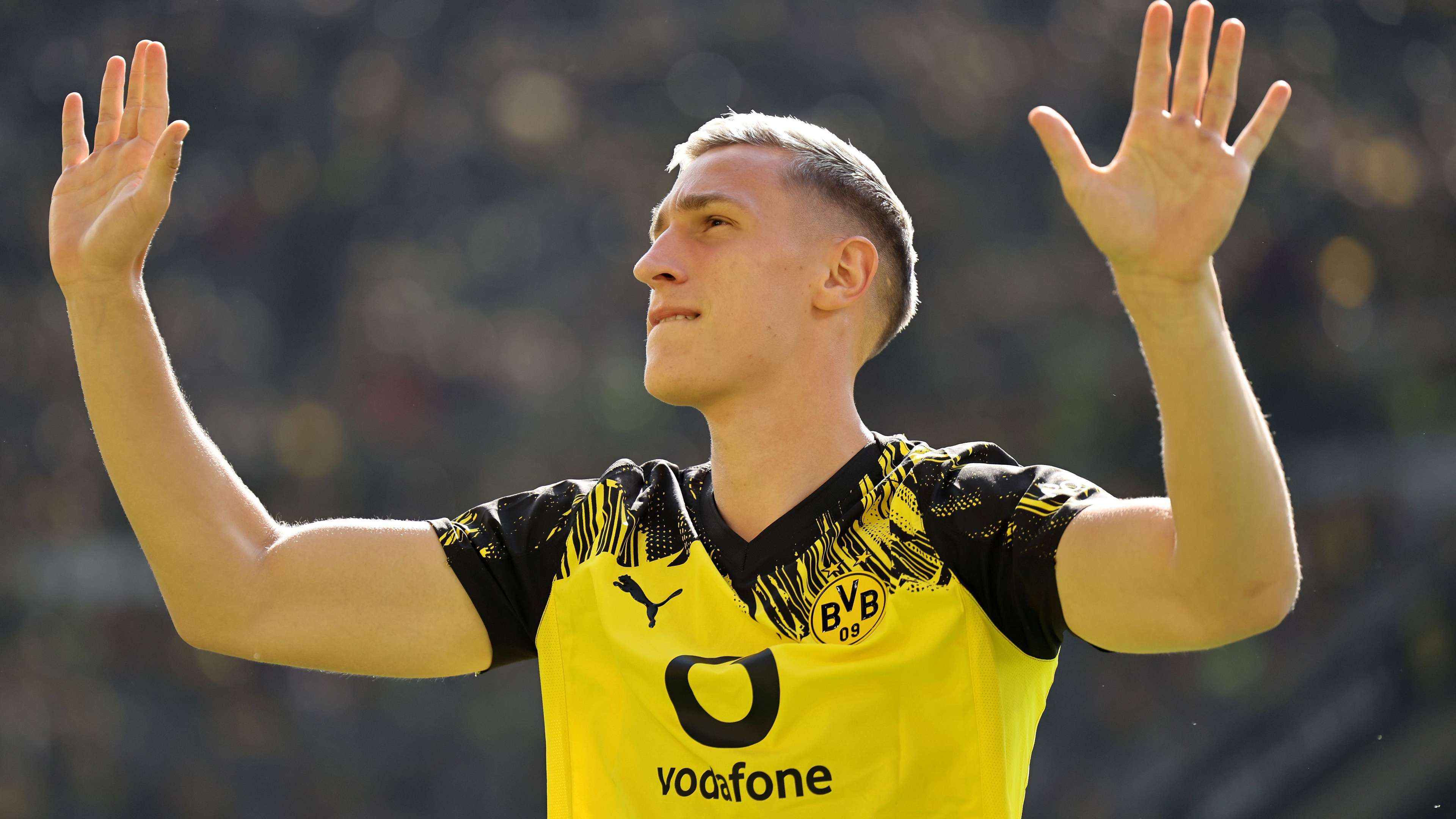 'Something good' coming to Dortmund as defender hails tactical switch  
