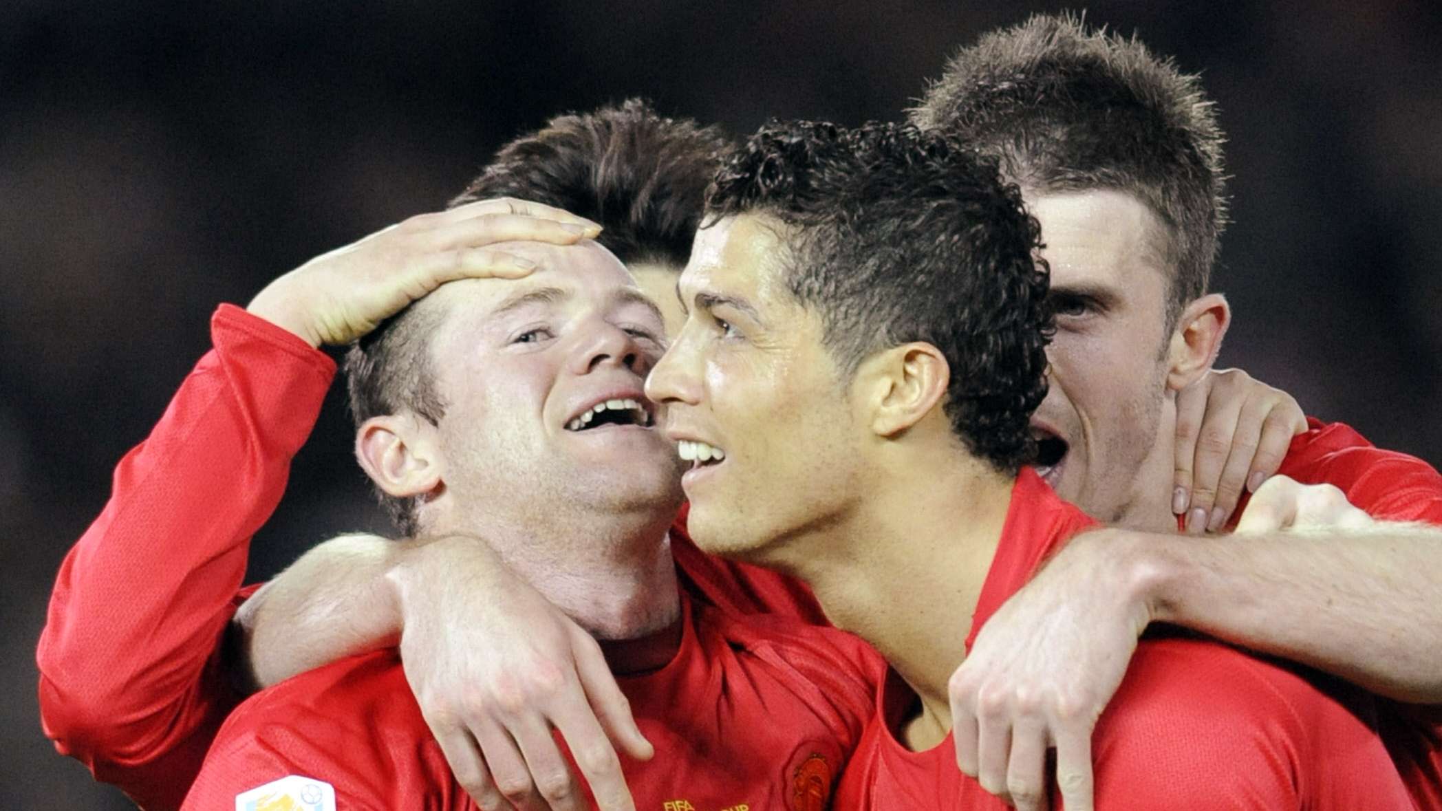 Rooney admits he was blown away by 'Ronaldo's brain'  