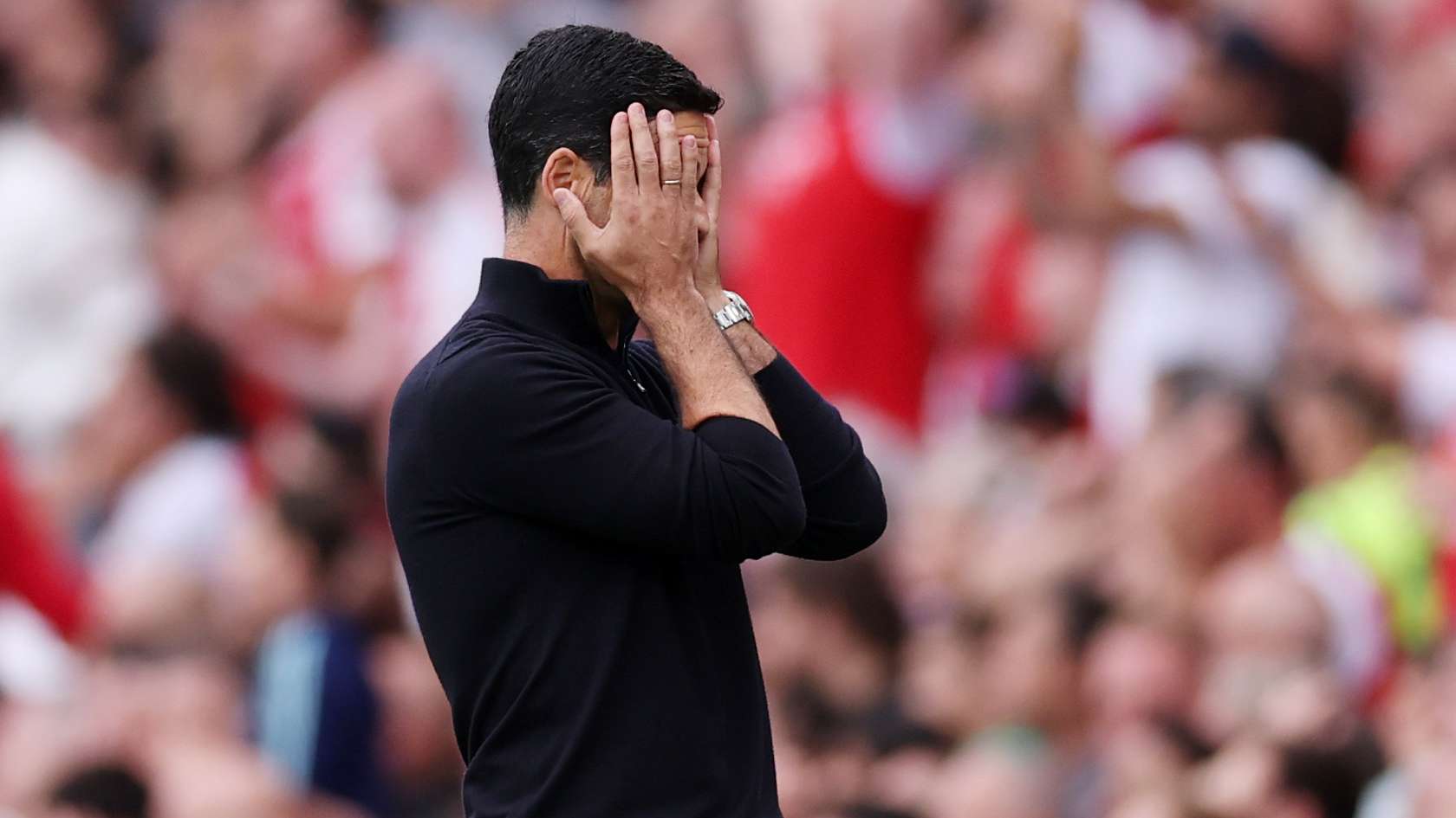 Neville tears into Arteta's 'one trick pony' Arsenal  