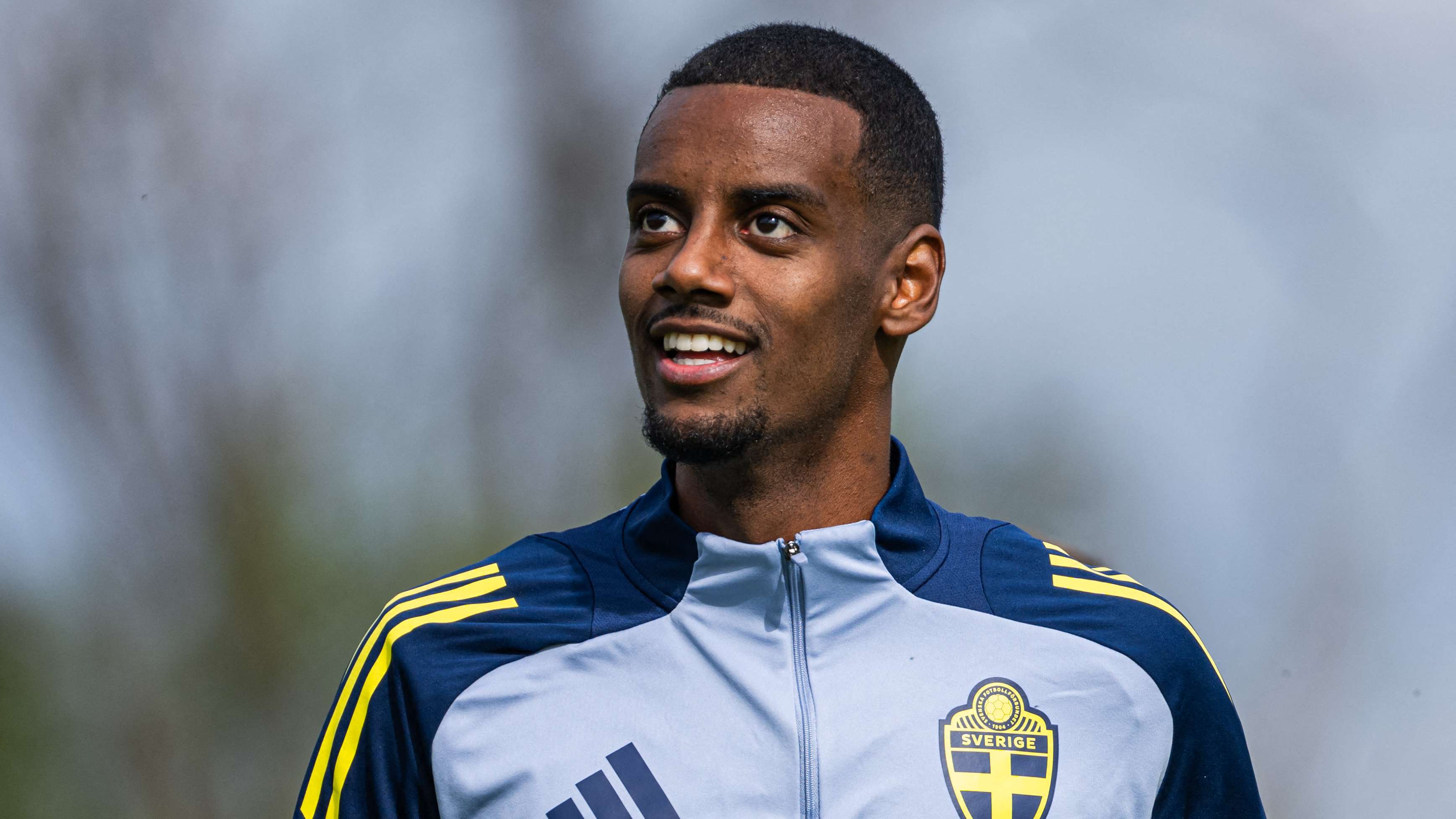 Why Isak did not feature for Sweden against Slovenia  