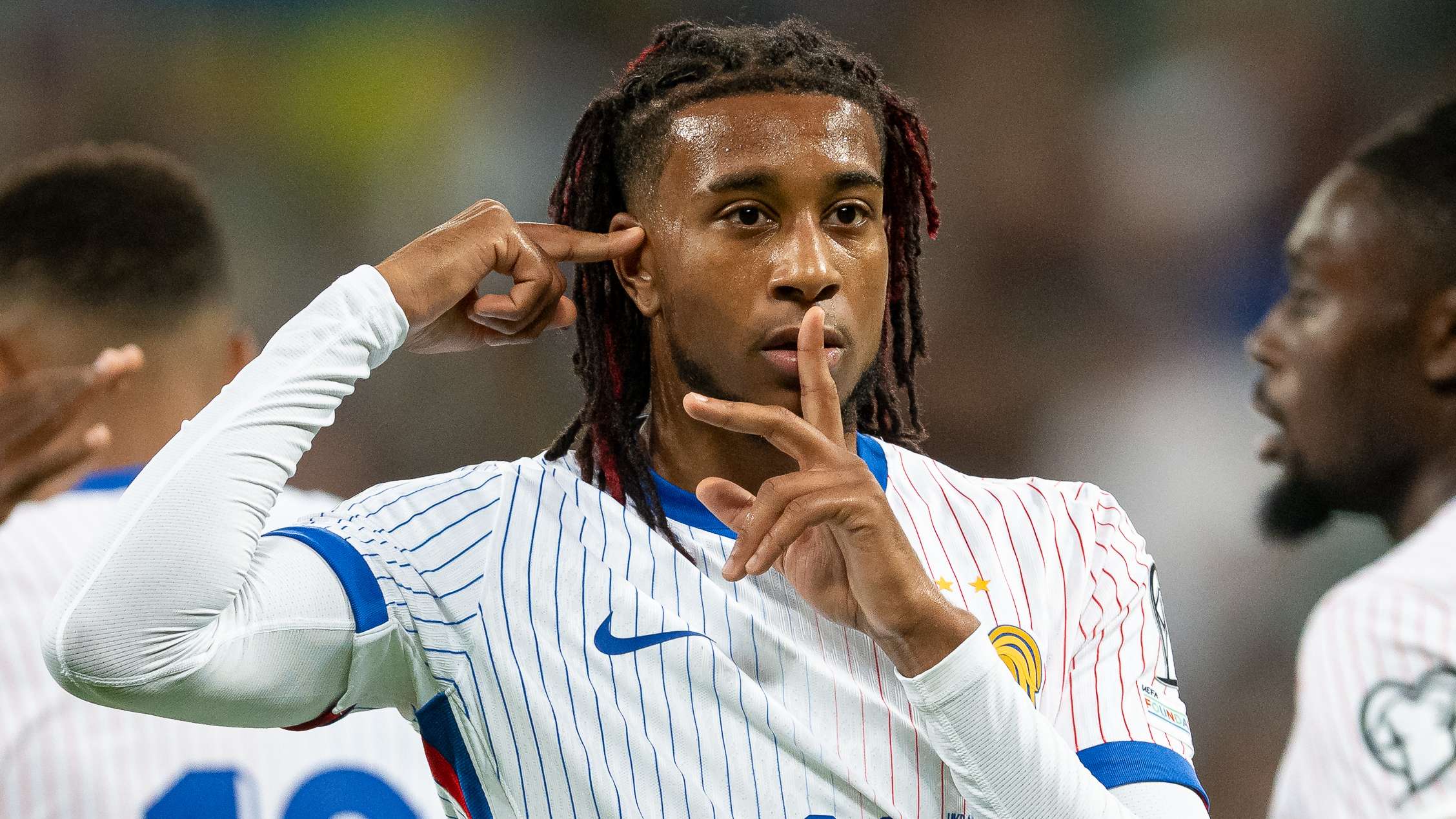 'Magician' Olise told he 'can do everything' amid Bayern & France heroics  