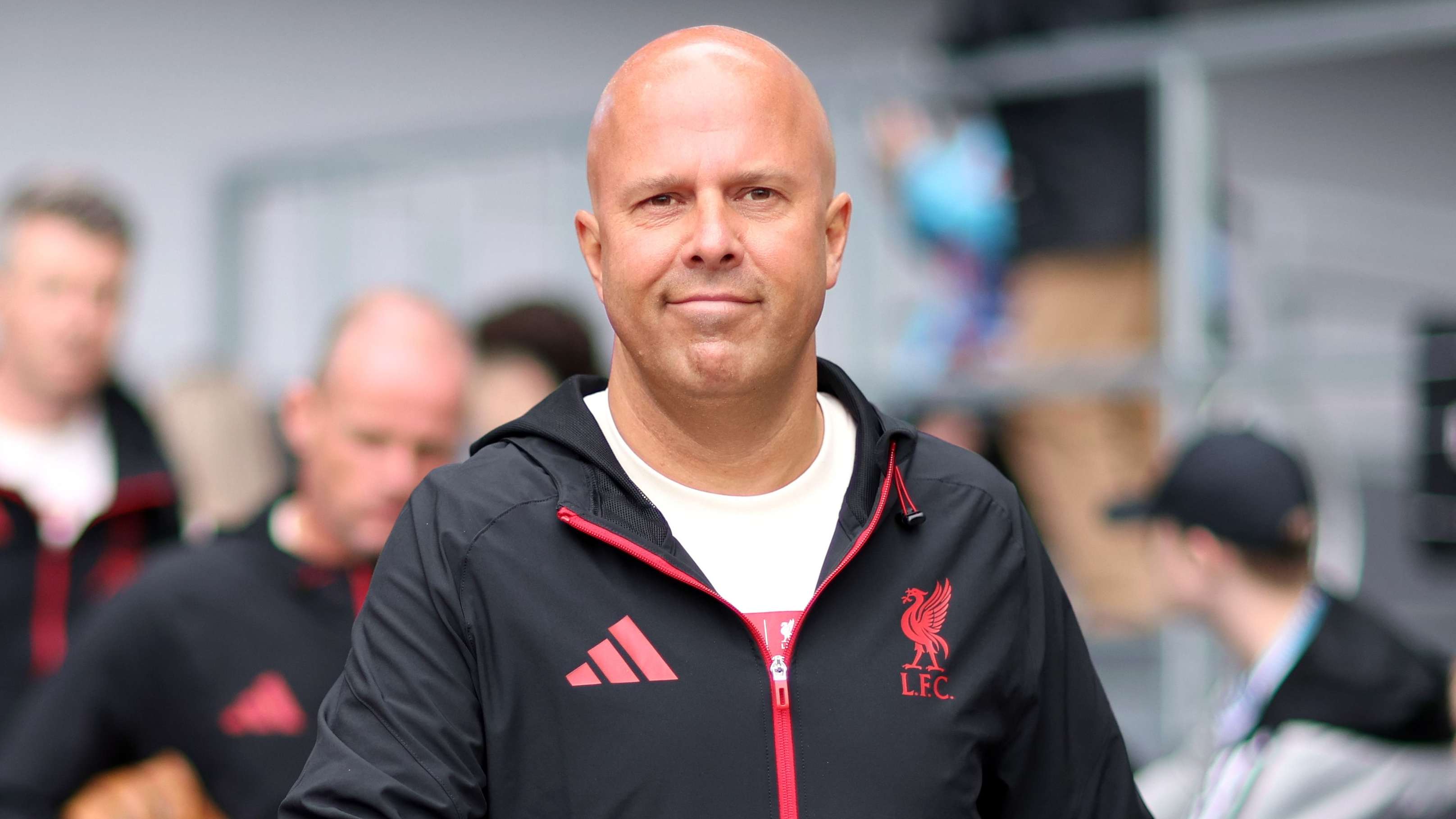 Slot points at Wissa injury as reason behind Isak's debut delay  