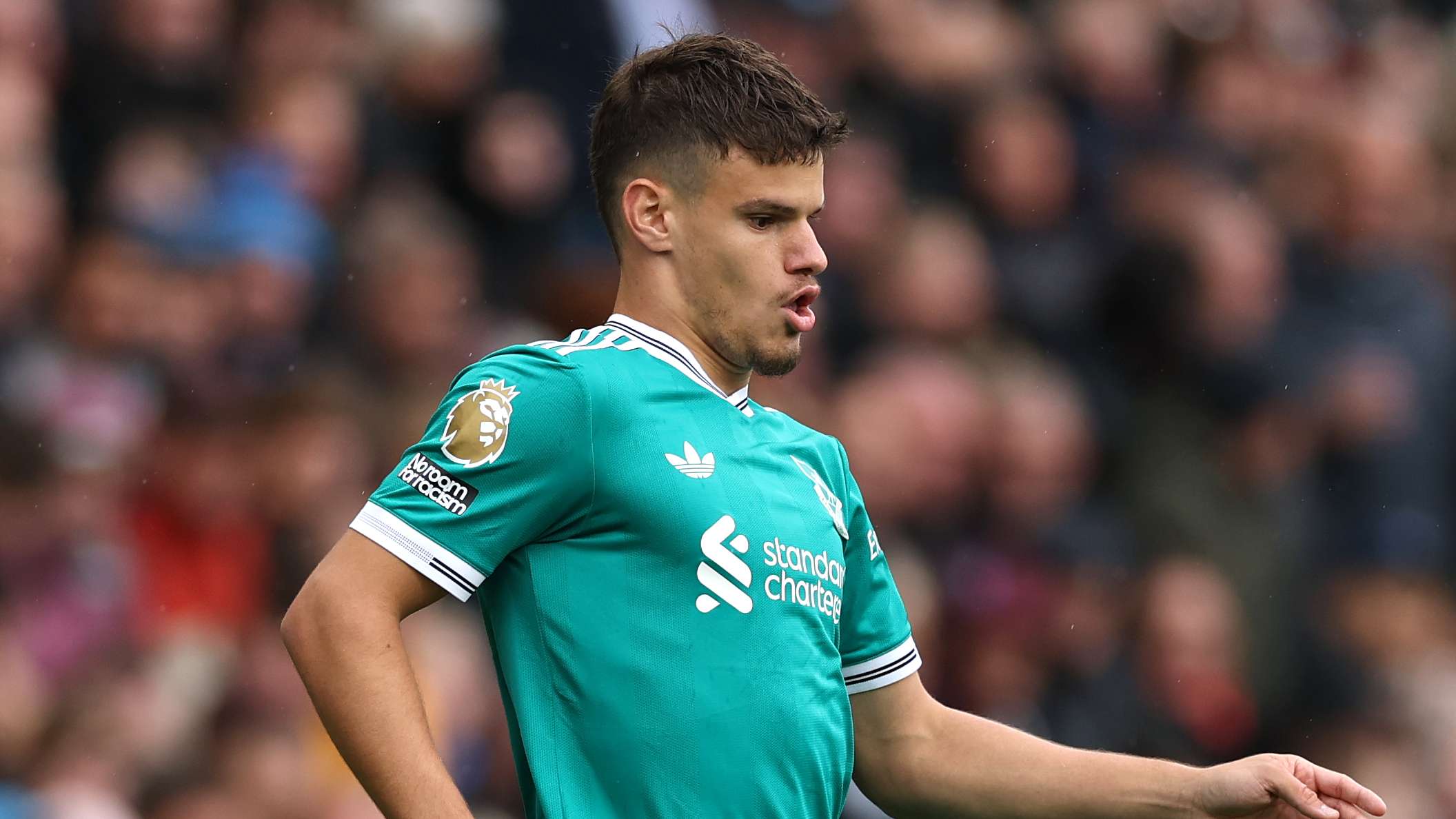 Robertson leaps to Kerkez's defence after tough Liverpool start  