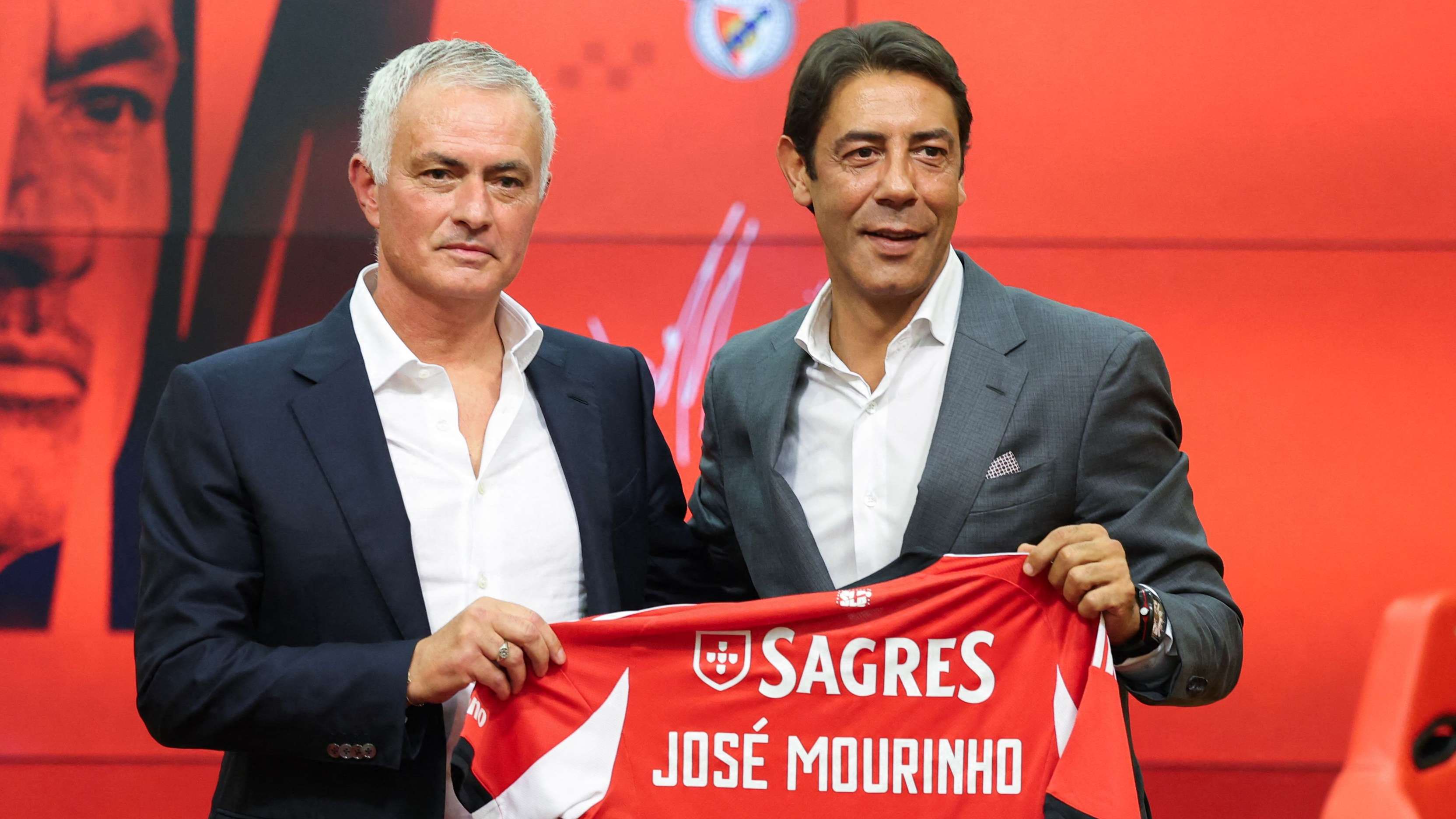 Benfica boss Mourinho says it was a mistake joining Fenerbahce  
