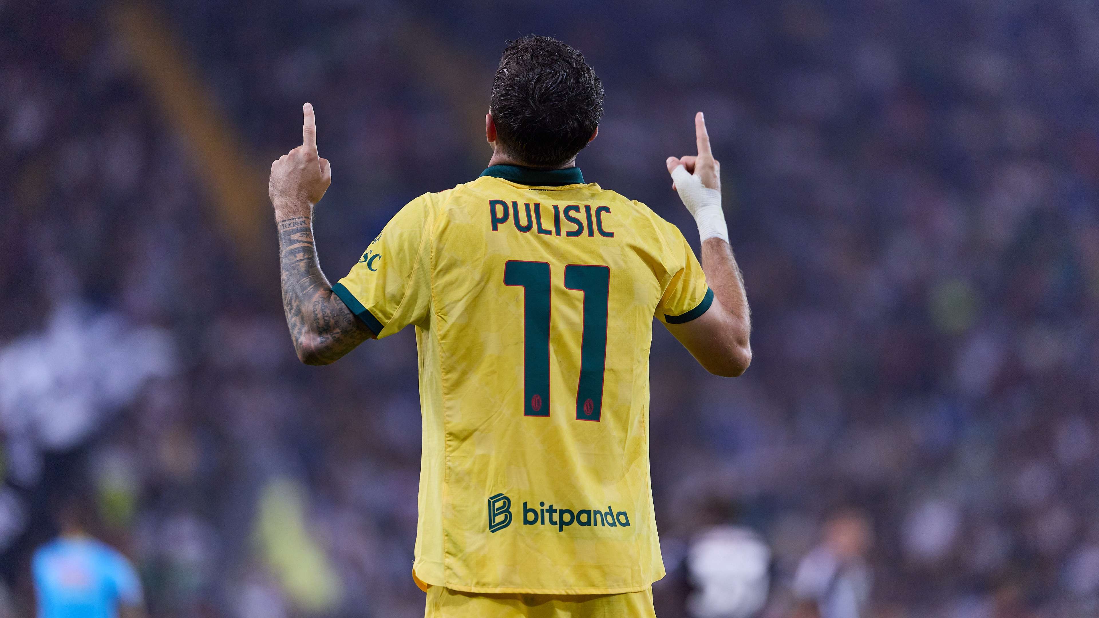 'Scoring goals constantly' - Grella hails Pulisic after brace  