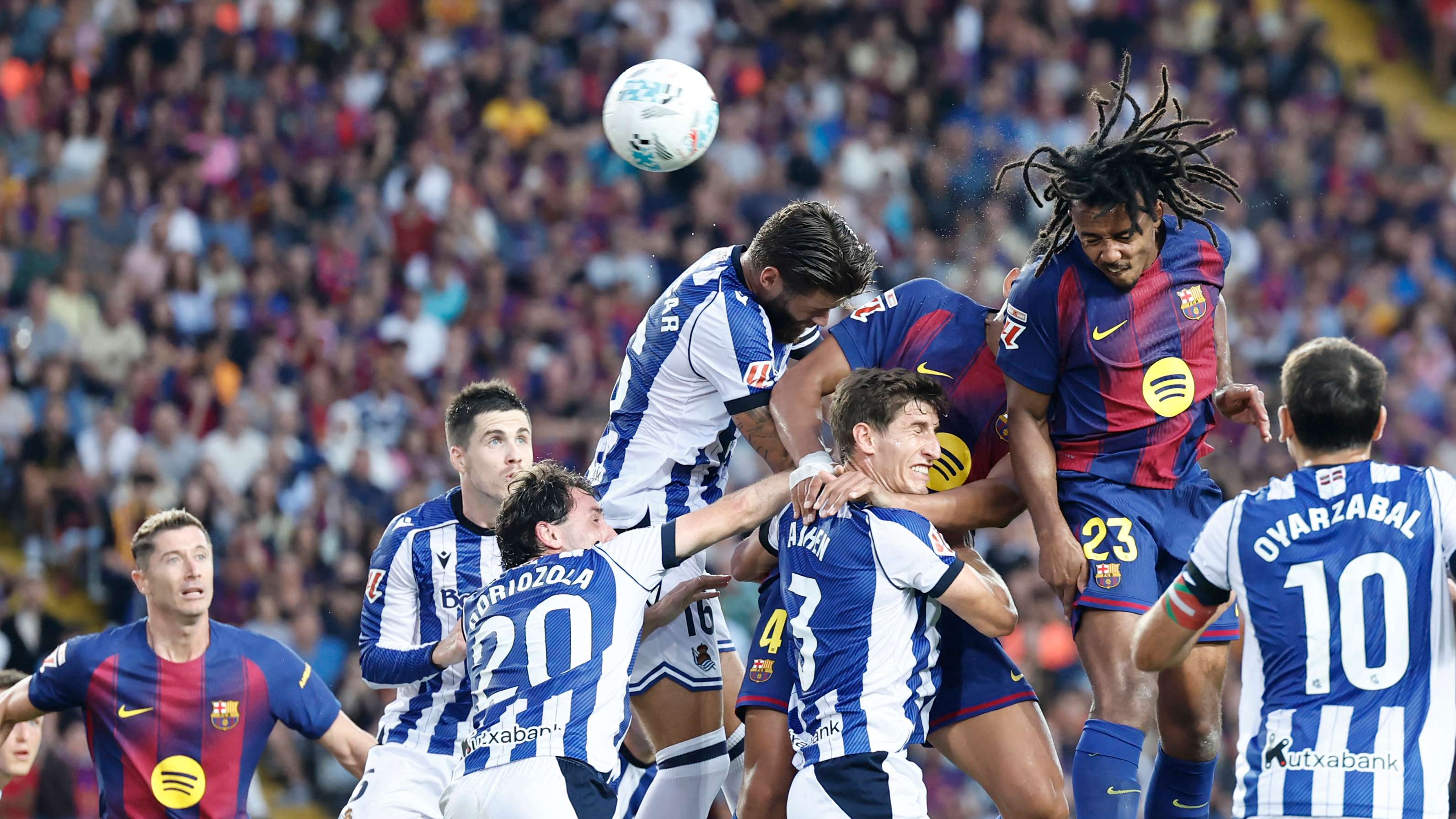 'A shame' - Referee admitted mistake for Barcelona goal, says Sociedad star  