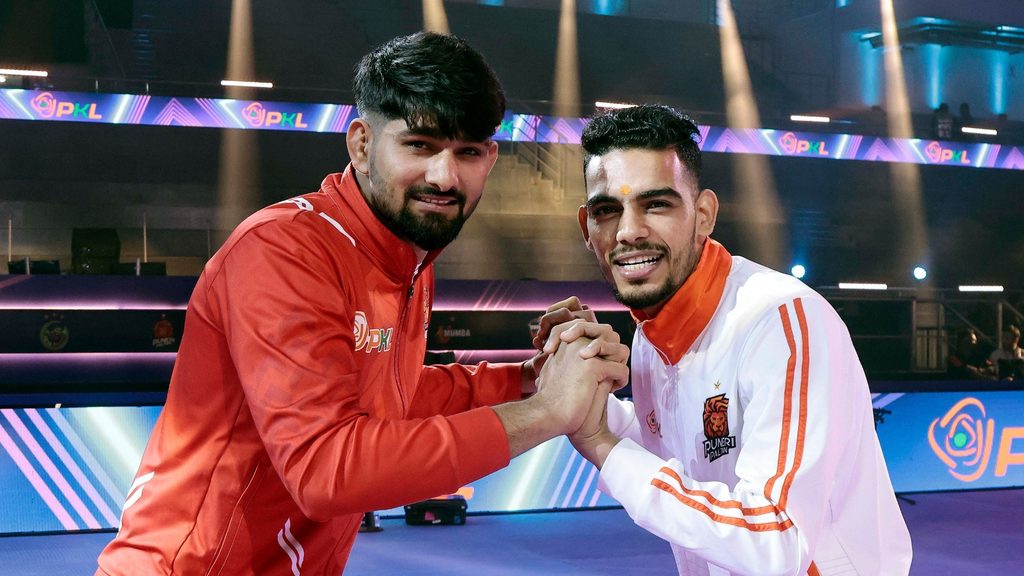 PKL Season 12 Match 8 Preview: Puneri Paltan vs Gujarat Giants – Former Teammates Aslam and Shadloui Collide  