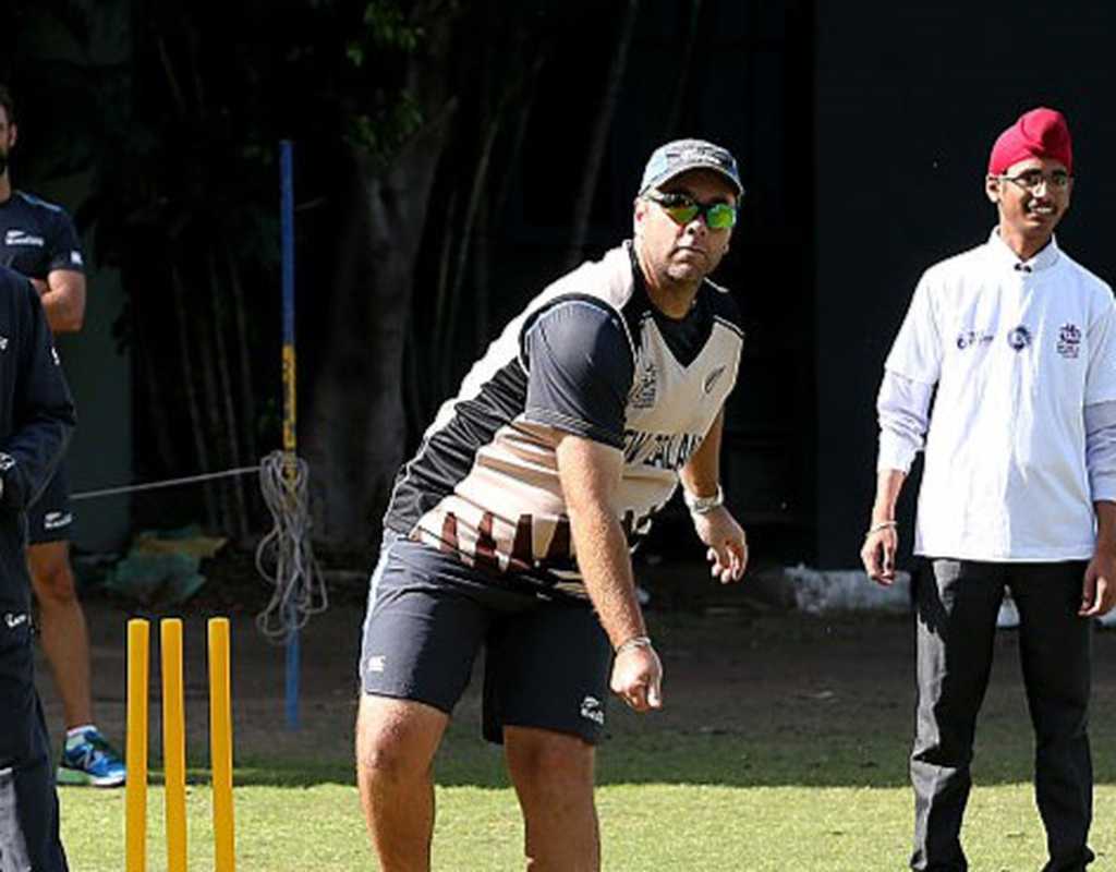 Craig McMillan takes up full-time coaching role with New Zealand Women  