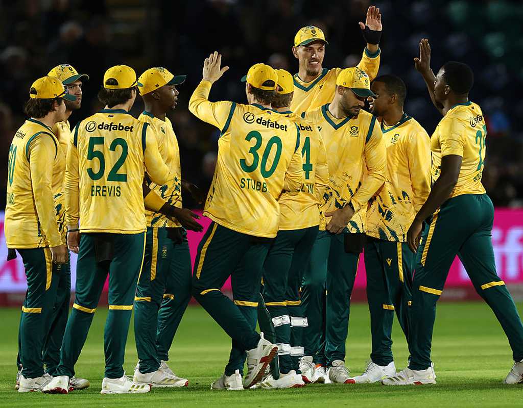 South Africa prevail in rain-hit T20I opener at Cardiff  