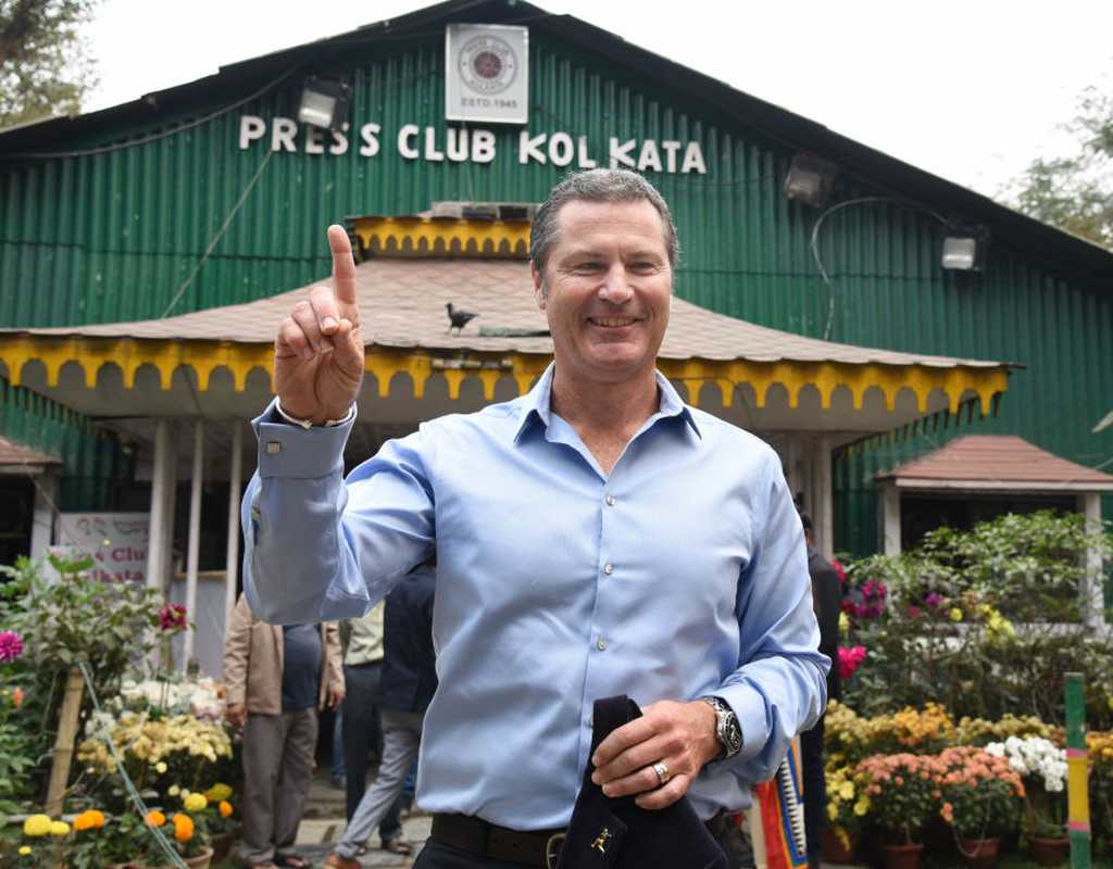 Simon Taufel begins umpire development role with BCB Simon Taufel begins umpire development role with BCB