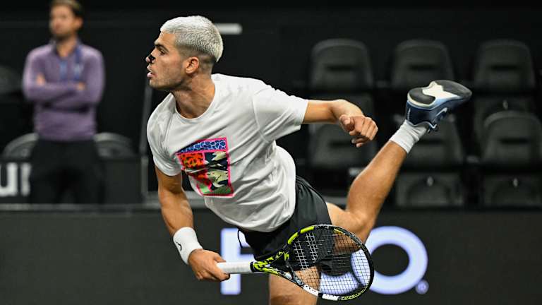 Italy back in Billie Jean King Cup final after comeback against Ukraine  