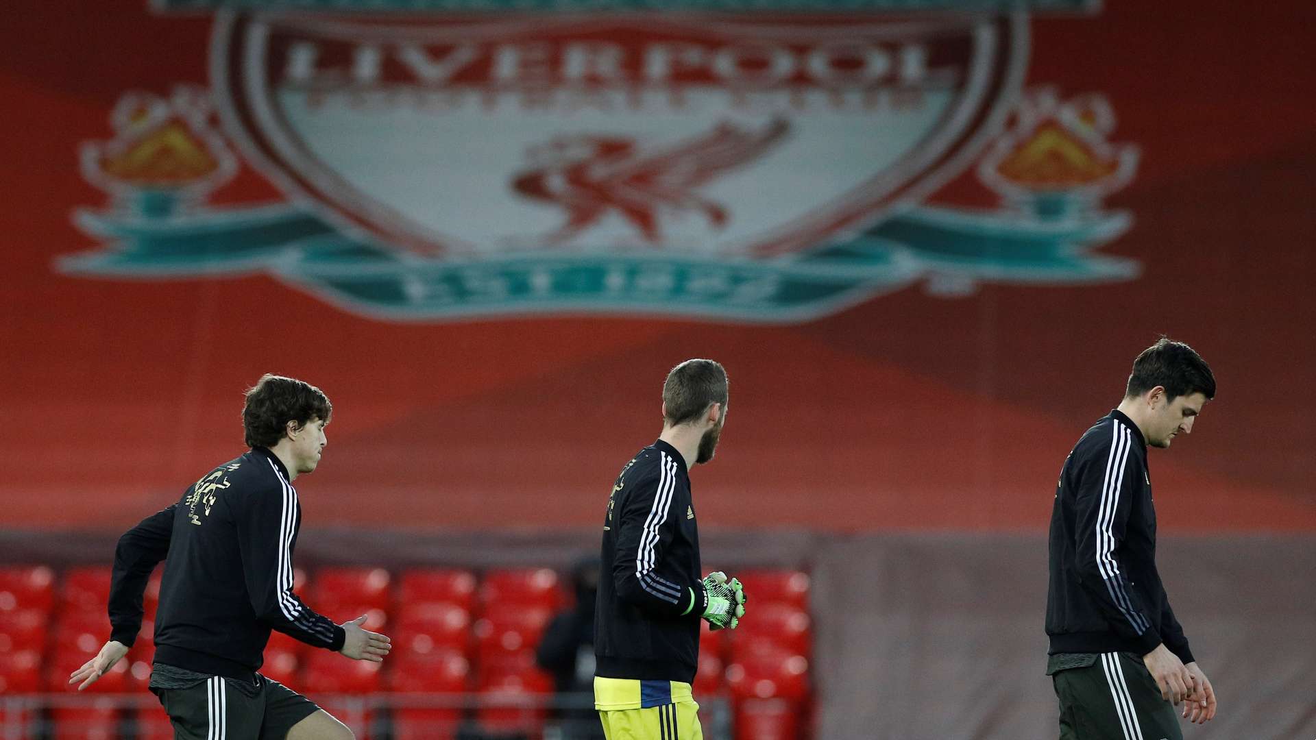 When did Man Utd last win at Anfield vs Liverpool?  