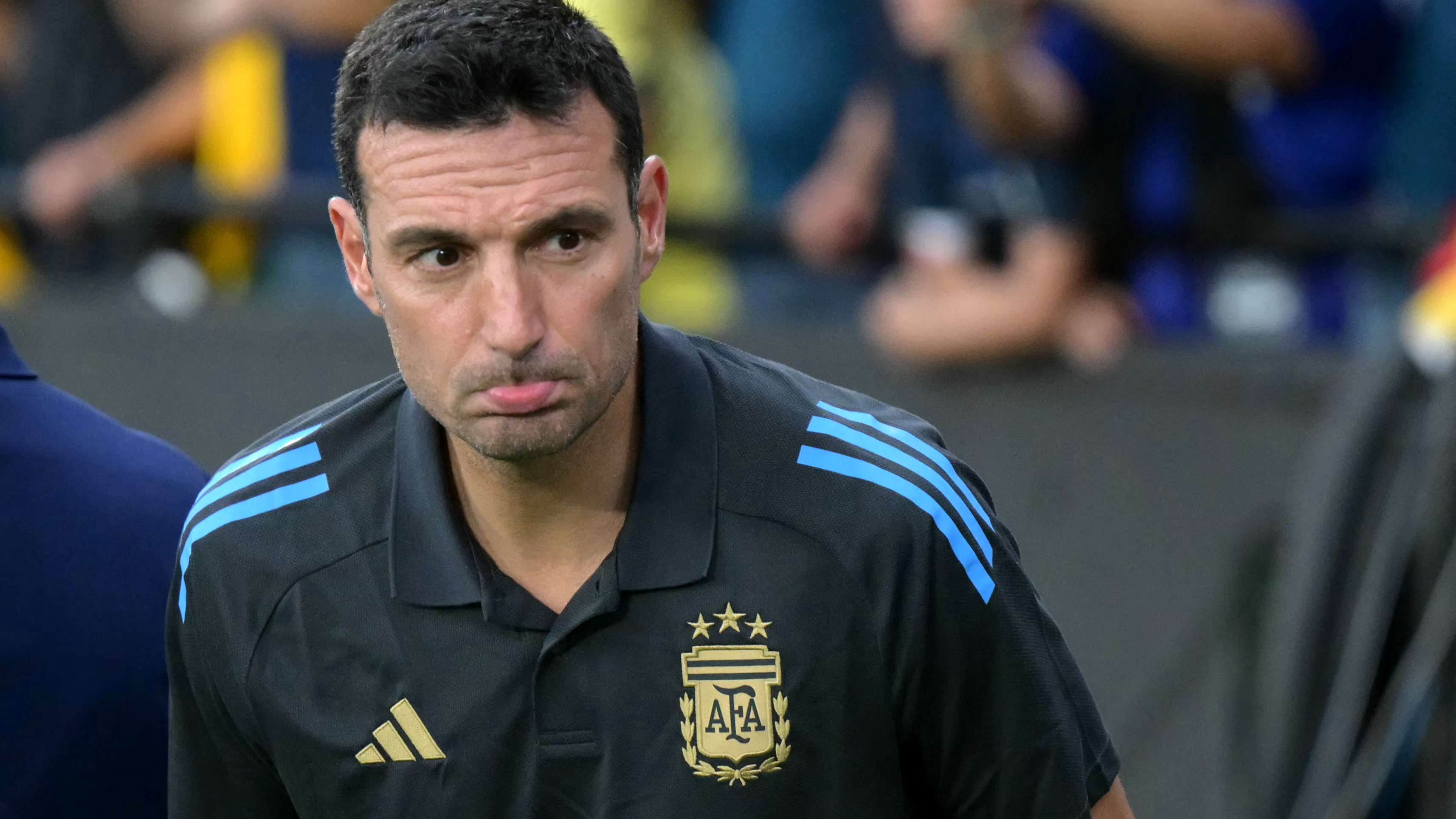 Scaloni denies 'impossible' talk of Argentina star switching to Italy  