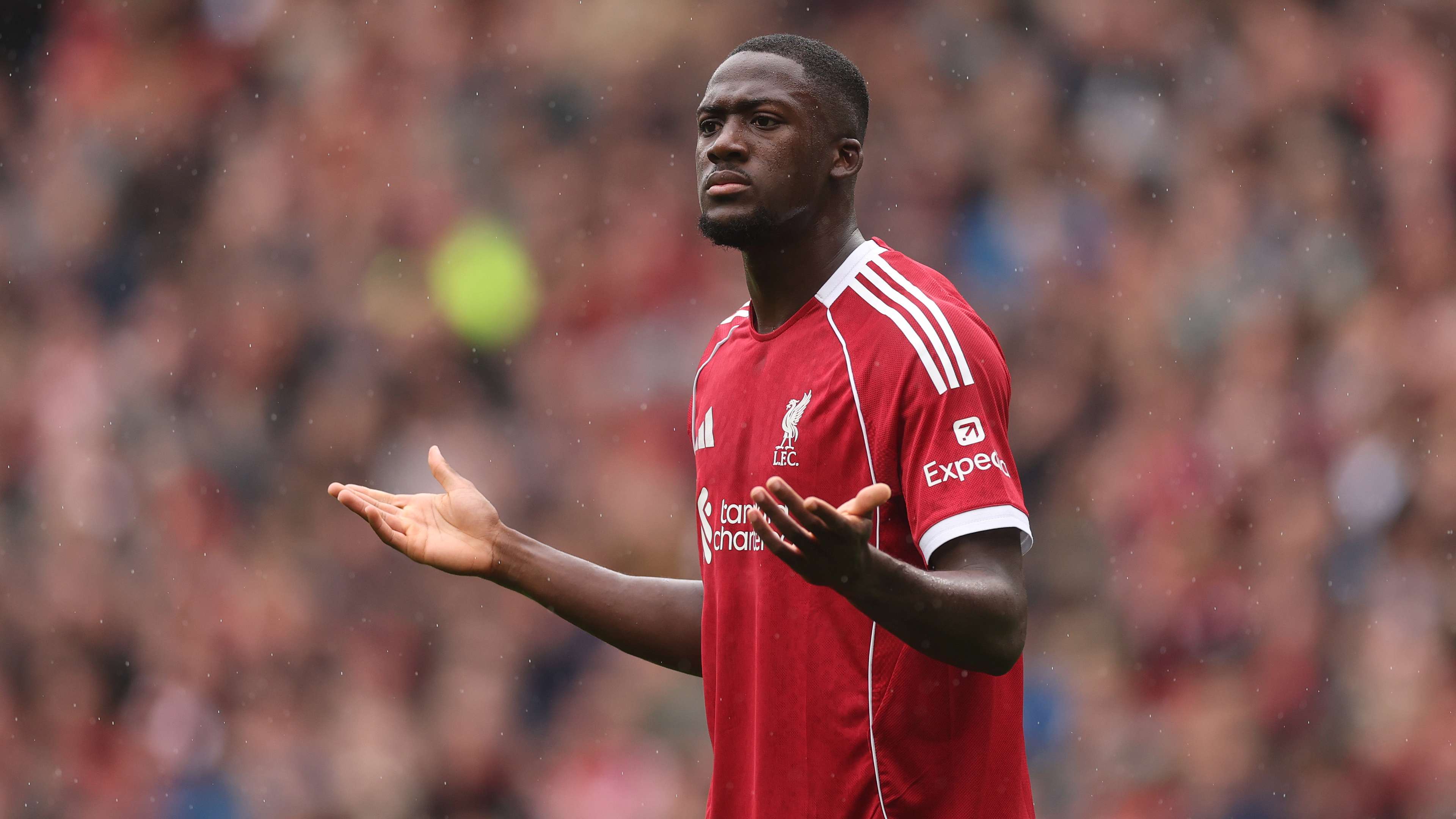 Liverpool star sent home from France camp due to injury  