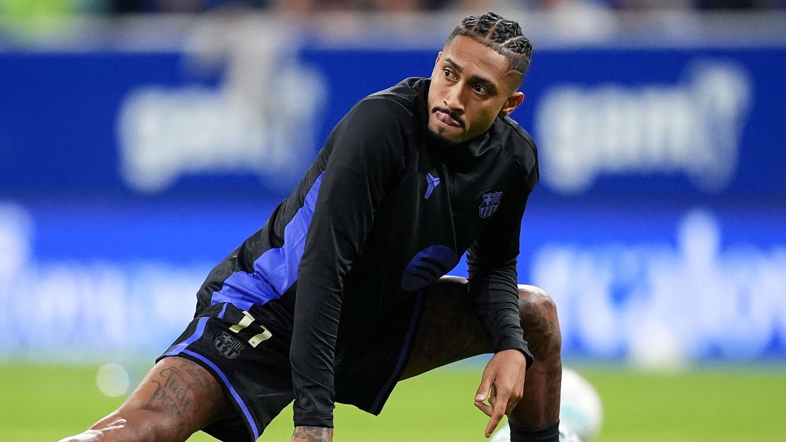 Barcelona hit with Raphinha injury scare ahead of Clasico   Barcelona hit with Raphinha injury scare ahead of Clasico