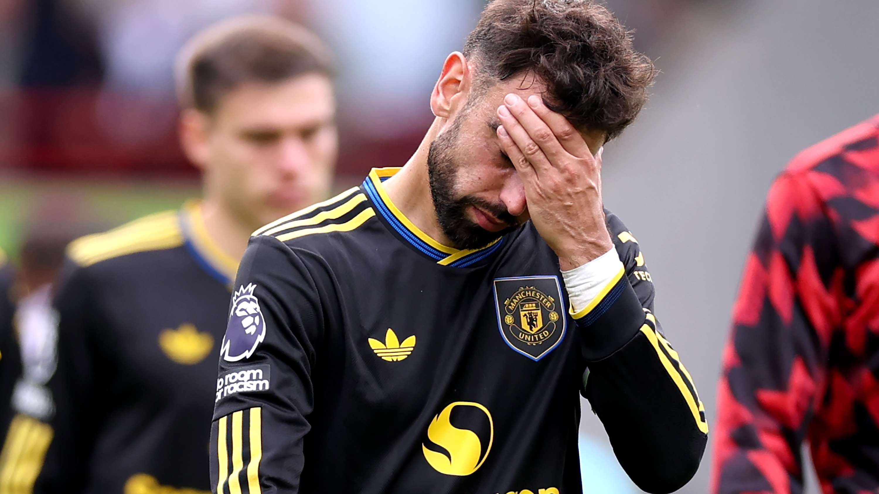 Amorim confirms decision on Fernandes as Man Utd penalty taker  