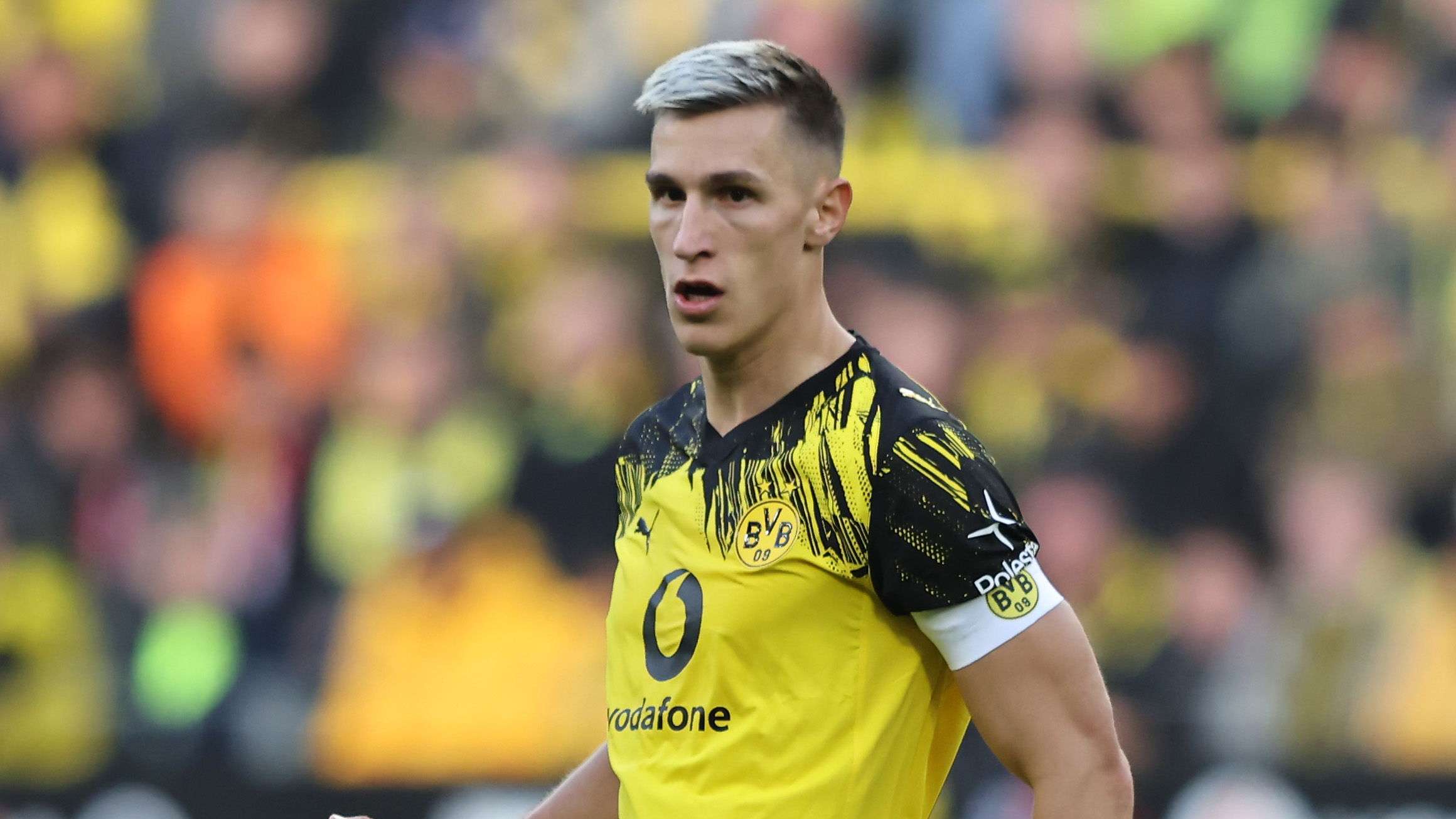 Dortmund eye Chelsea defender in case Schlotterbeck leaves for Bayern  