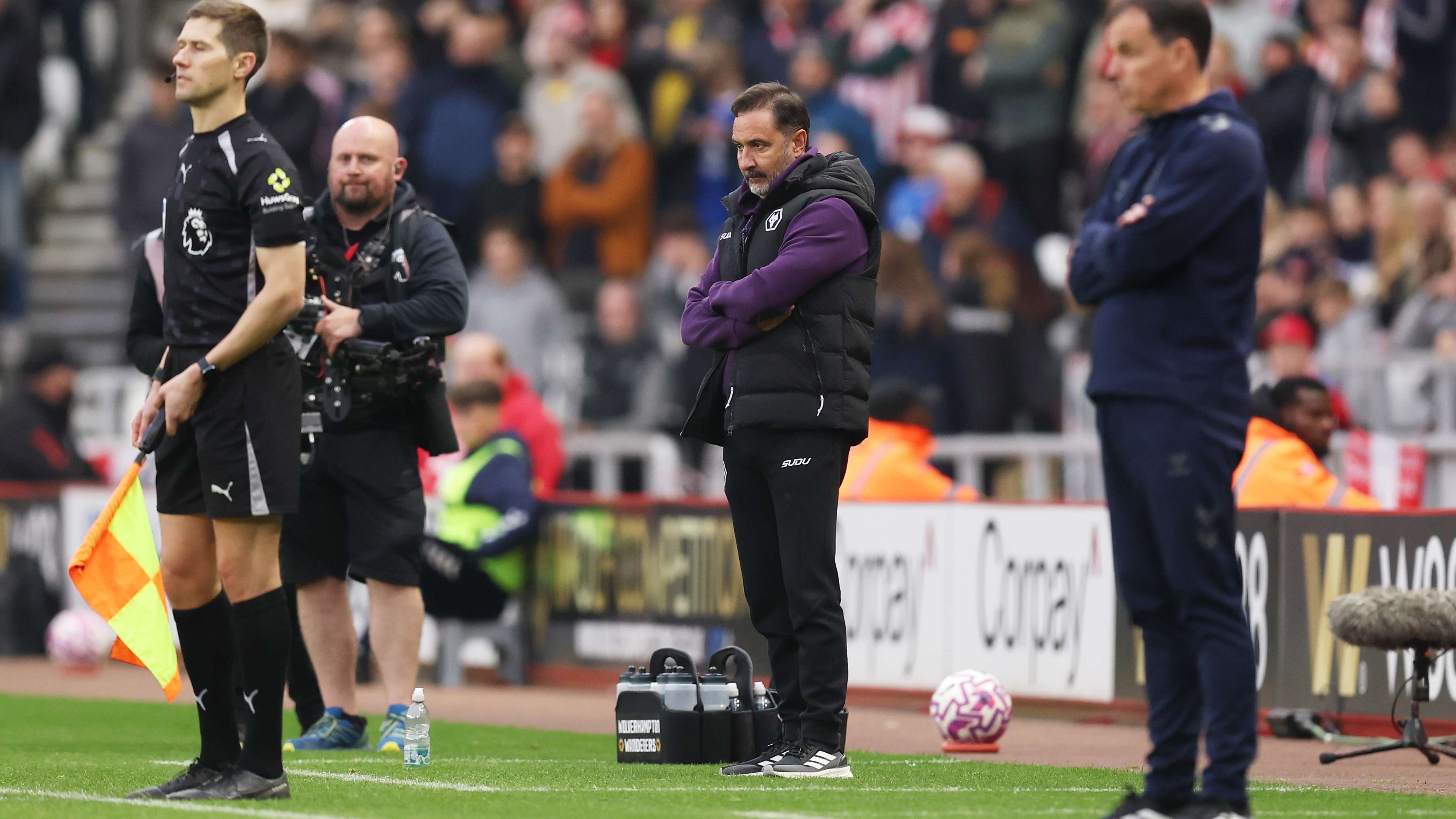 Beleaguered Premier League boss given four games to save his job   Beleaguered Premier League boss given four games to save his job