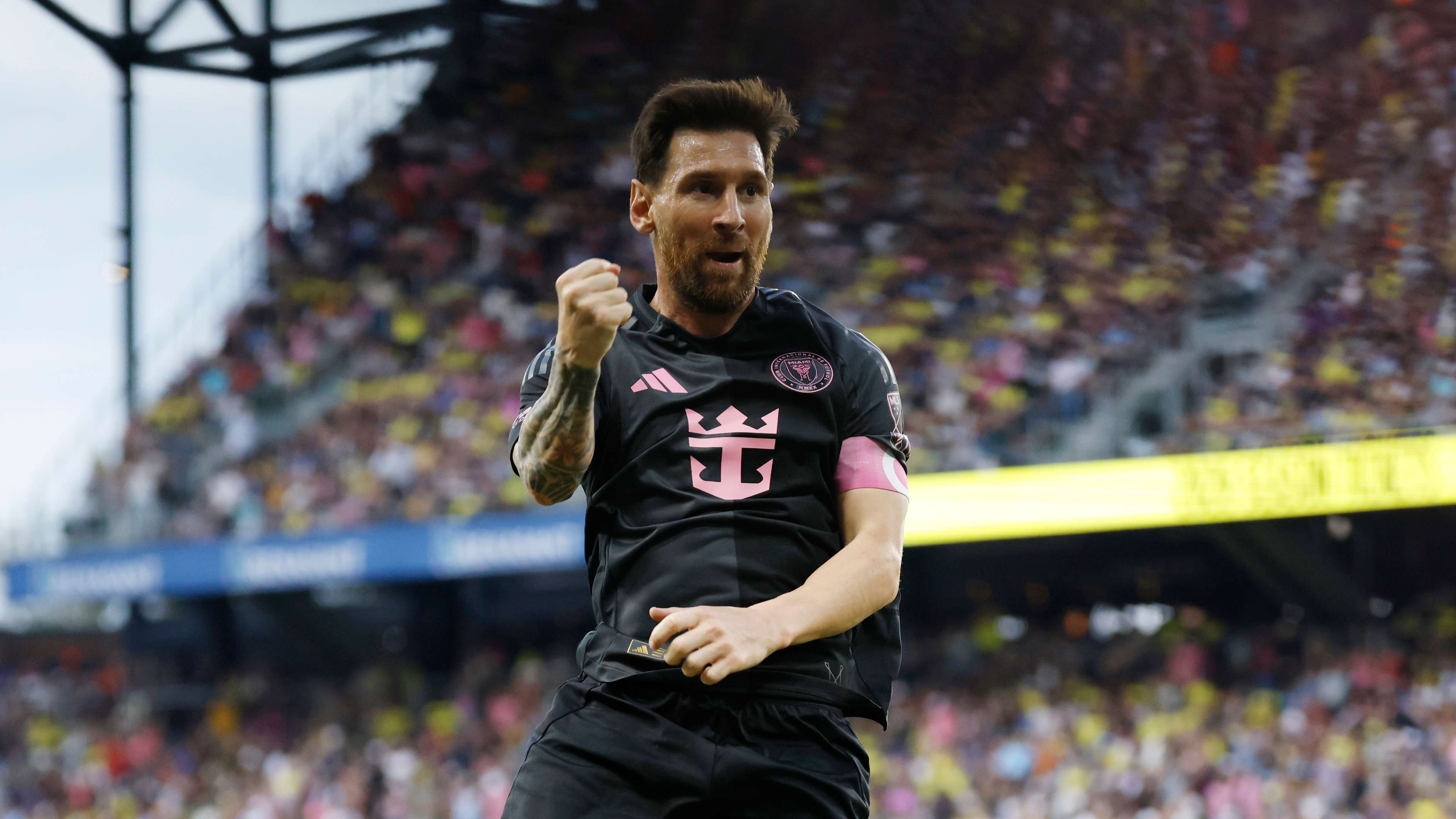 Messi dominates with first hat-trick of season on Decision Day  