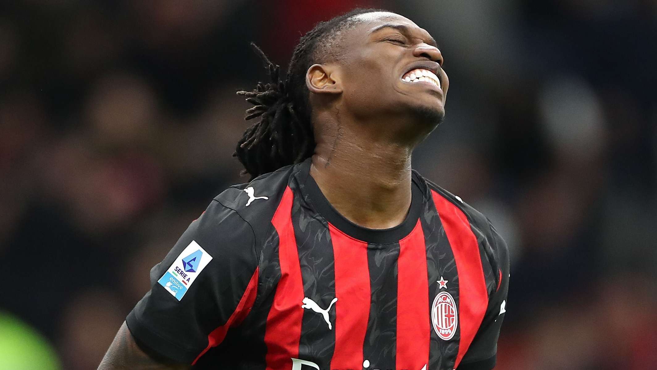 Leao forced off at half-time as Allegri confirms injury issue   Leao forced off at half-time as Allegri confirms injury issue