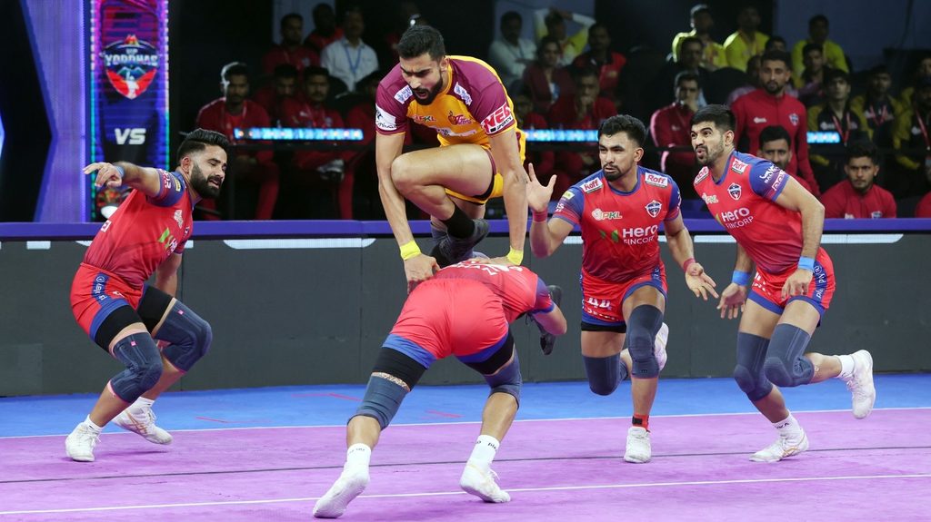 Bharat’s Super 10, Shubham’s High Five powers Telugu Titans to fourth consecutive win  