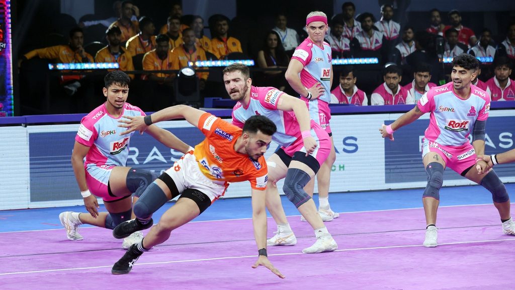 Aditya’s Super 10 helps Puneri Paltan clinch thriller against Pink Panthers despite Samadi’s 22-point game  