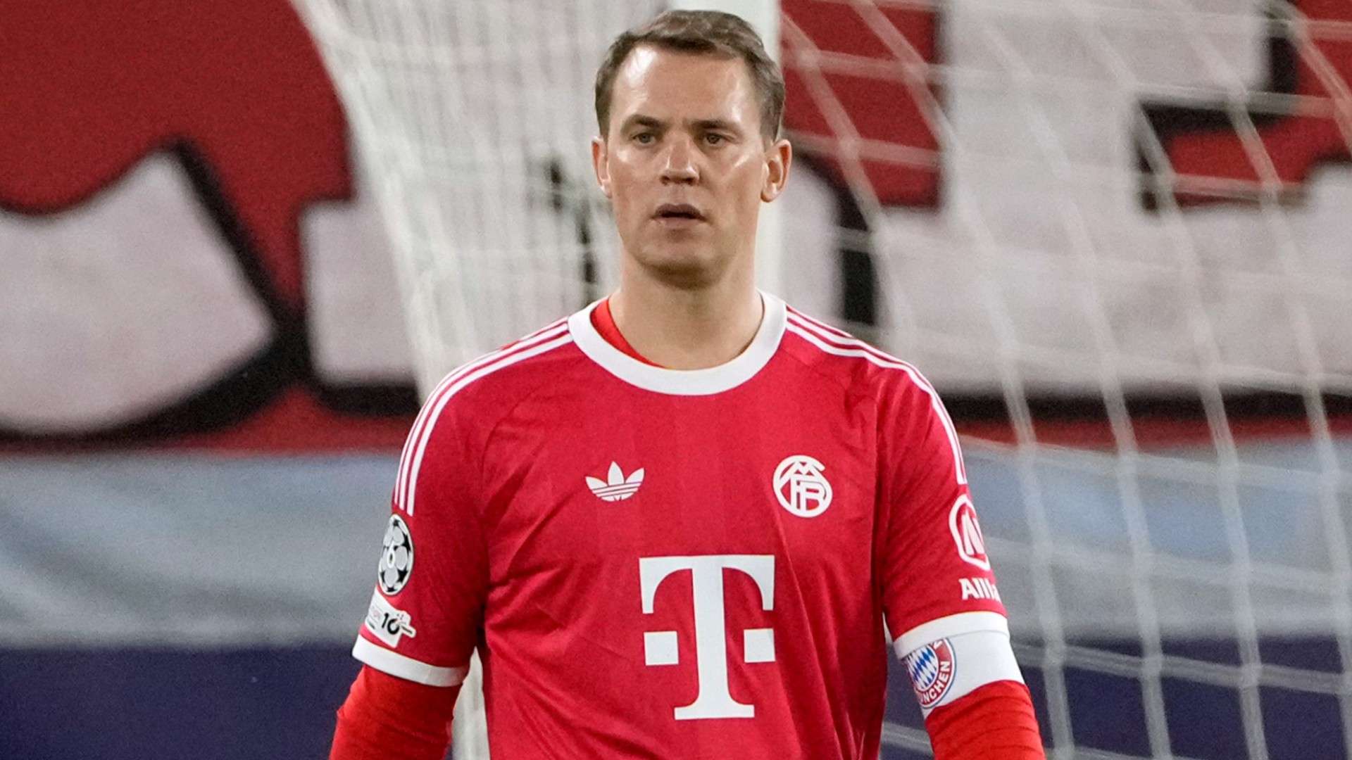 Neuer to keep going? Bayern plan contract talks amid Germany return talk  
