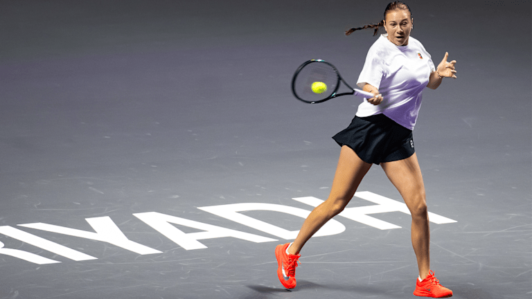 Carlos Alcaraz falls to dialed-in Cameron Norrie in Paris Masters opener   Carlos Alcaraz falls to dialed-in Cameron Norrie in Paris Masters opener