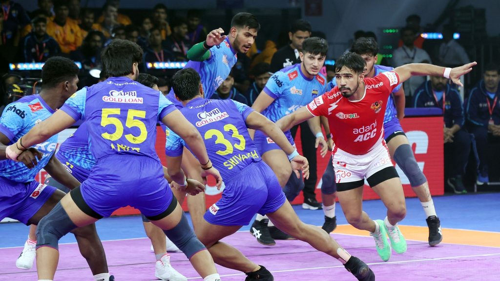 Rakesh spoils Devank’s heroics in Gujarat Giants’ win over Bengal Warriorz  