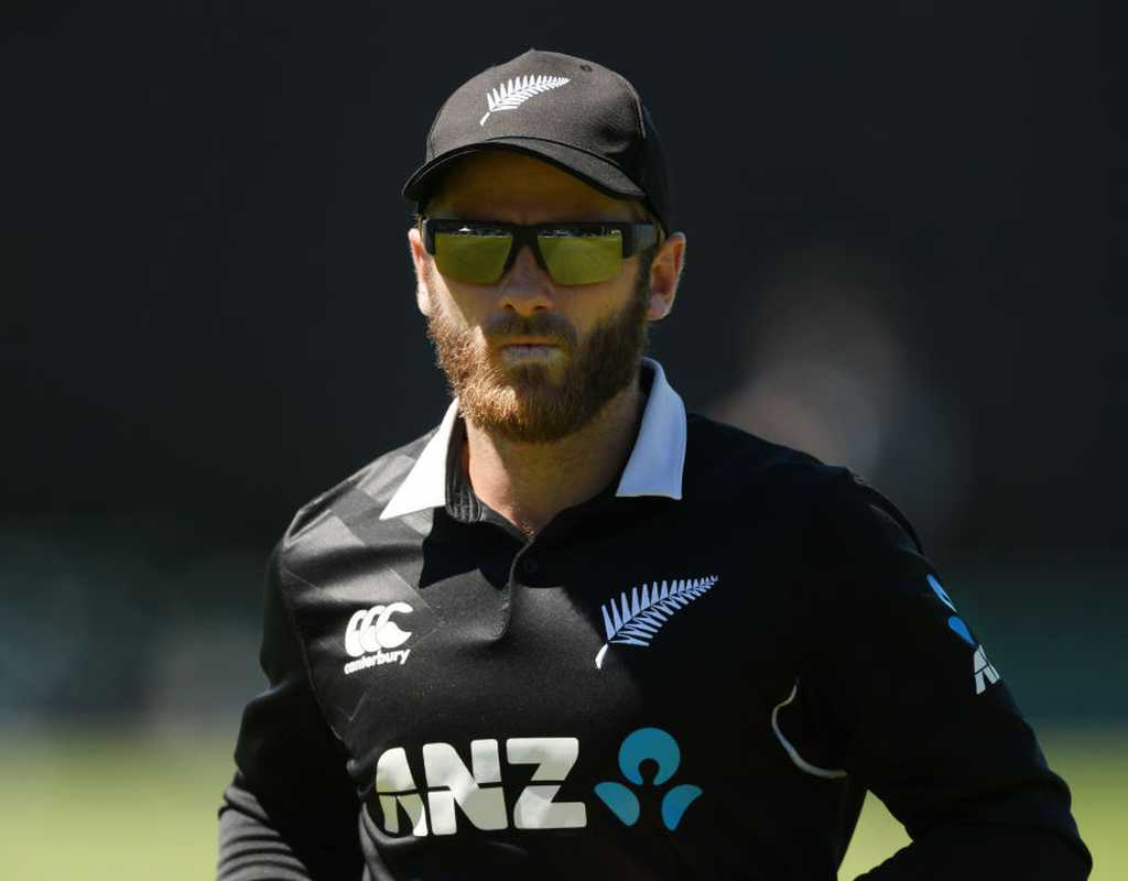 Williamson, Smith return for England ODIs  