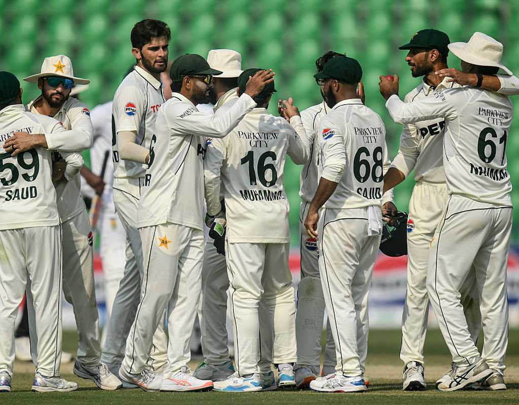 Noman's 10 spins Pakistan to 93-run win  