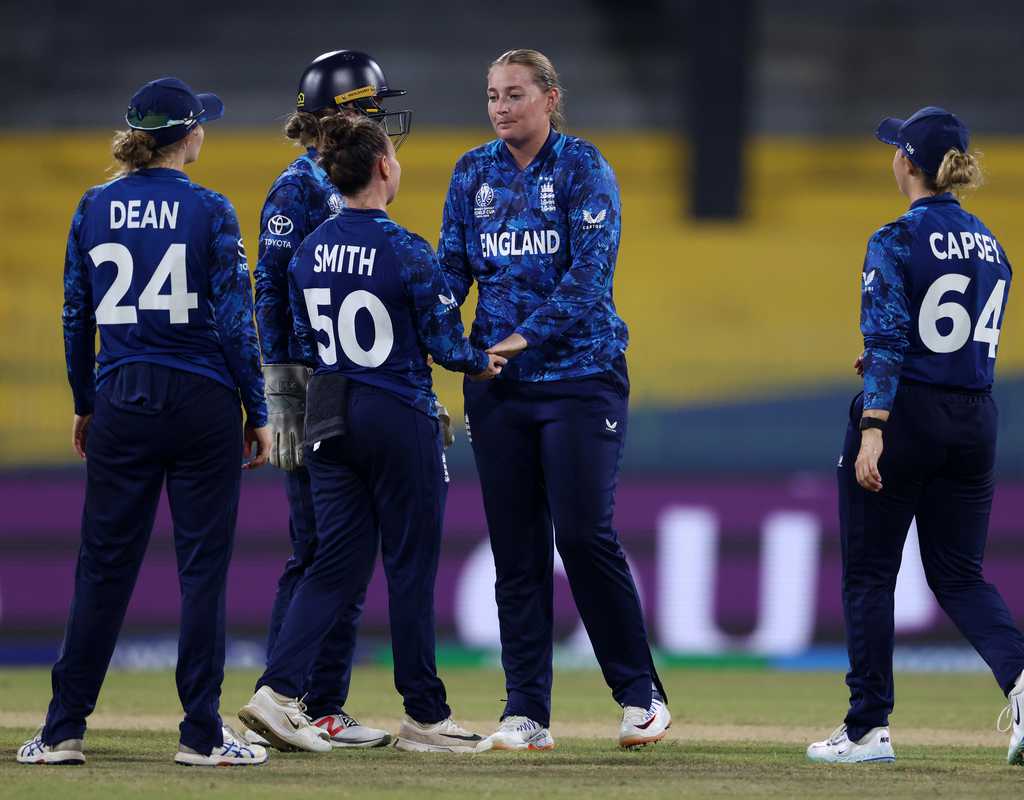 Edwards backs Ecclestone-Smith to exploit India's left-arm spin weakness Edwards backs Ecclestone-Smith to exploit India's left-arm spin weakness
