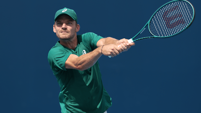 Emma Navarro clinches Iga Swiatek upset with 6-0 final set in China Open fourth round  