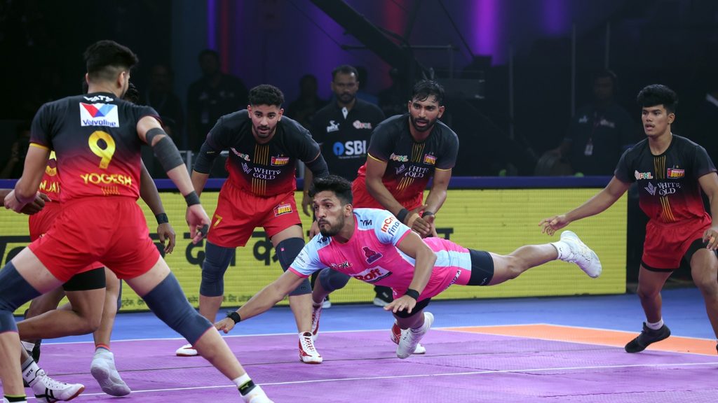 PKL Season 12 Match 77 Preview: Bengaluru Bulls vs Jaipur Pink Panthers – Alireza Faces Ali Samadi's Brilliance  
