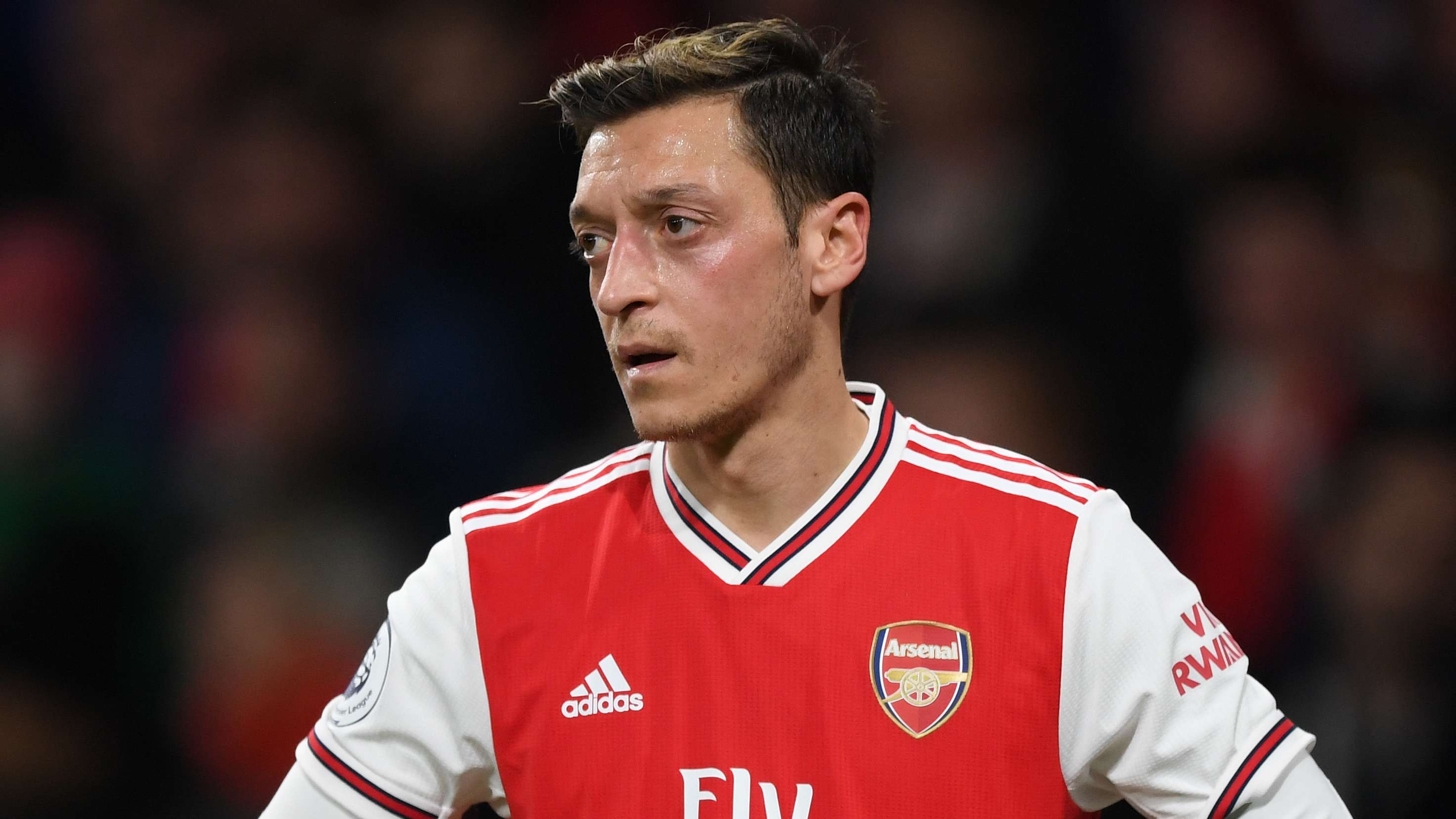 'Always tried to help!' - Ozil defended from 'lazy' criticism  