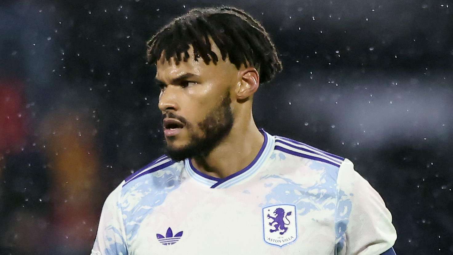 England international suffers devastating long-term injury  