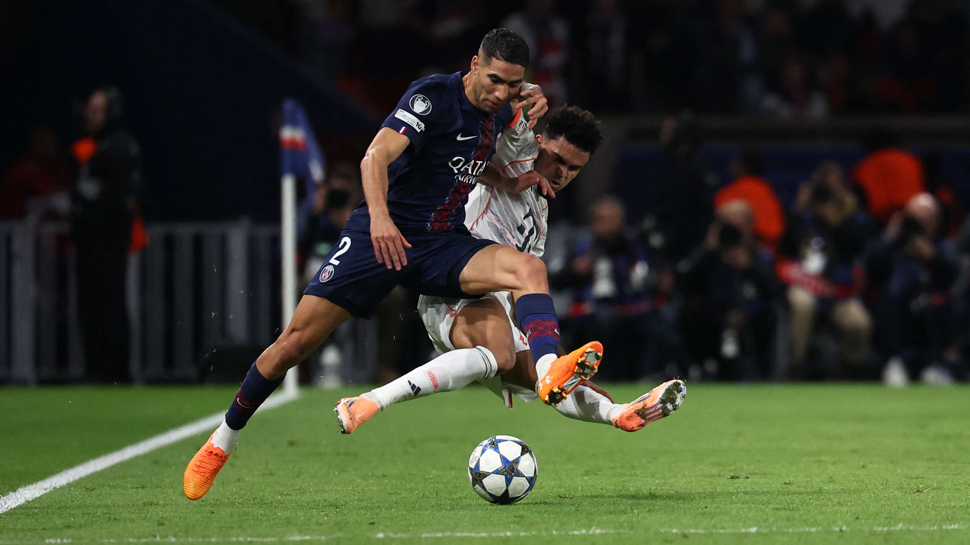 Luis Diaz didn't deserve red despite Hakimi injury, says Kroos  