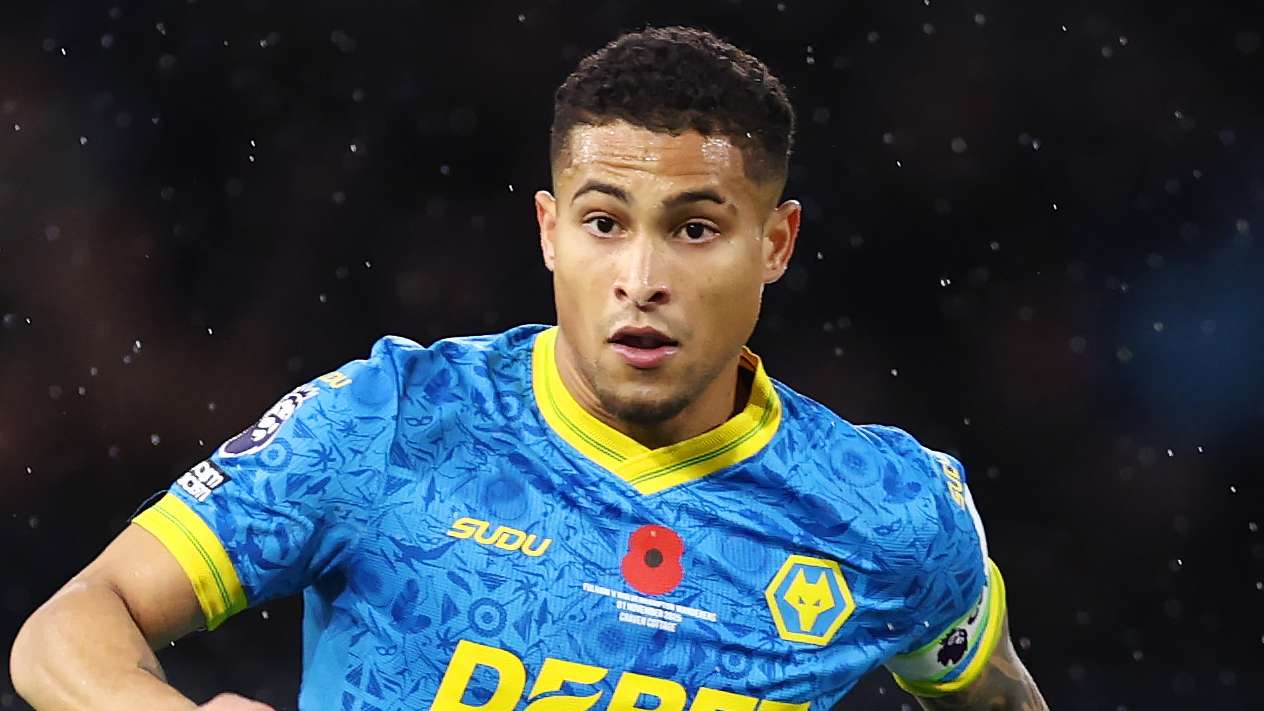 Transfers LIVE: Gomes set to join Man Utd on January 1  