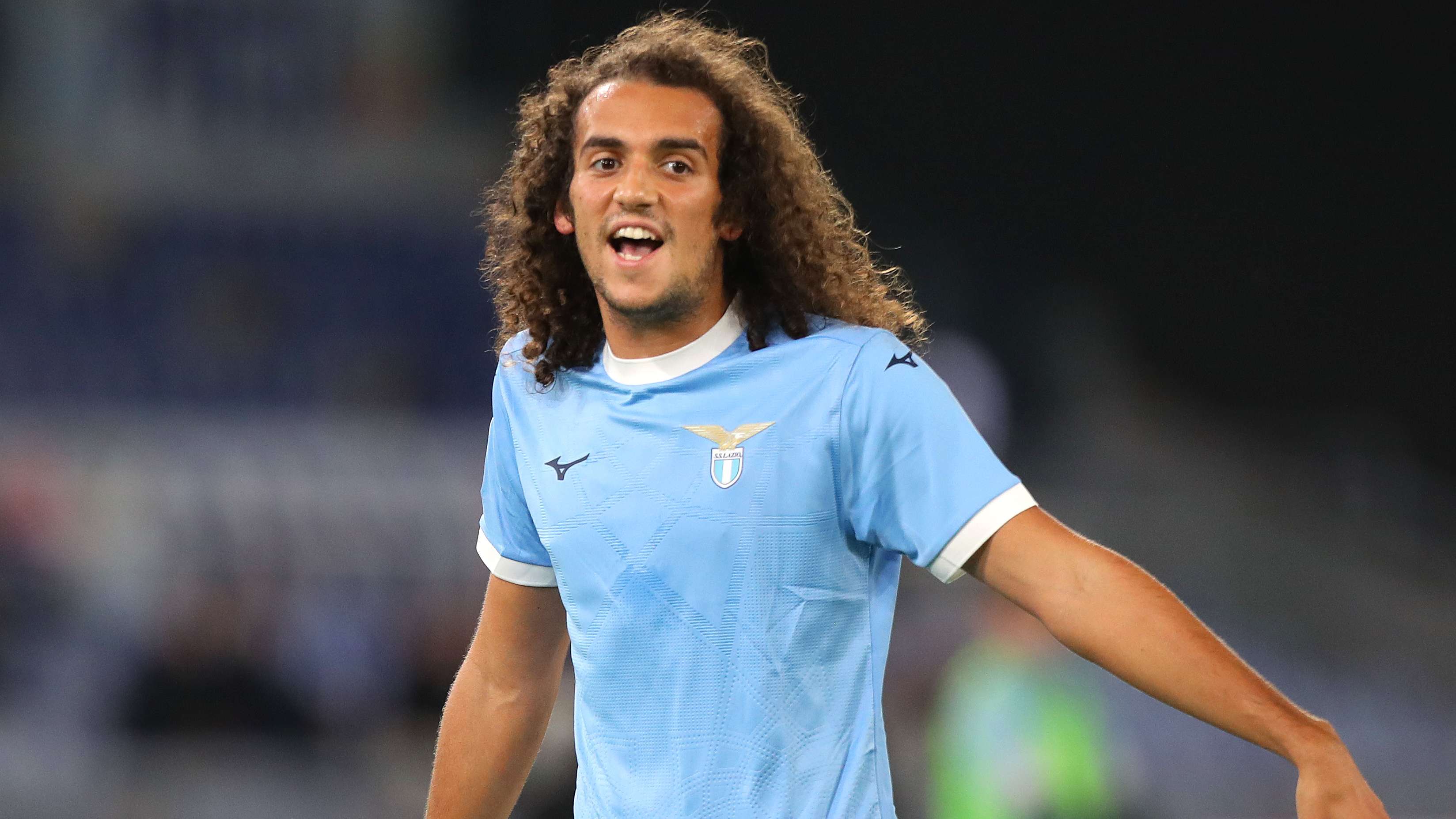 Sunderland boss Le Bris hints at January move for Guendouzi  