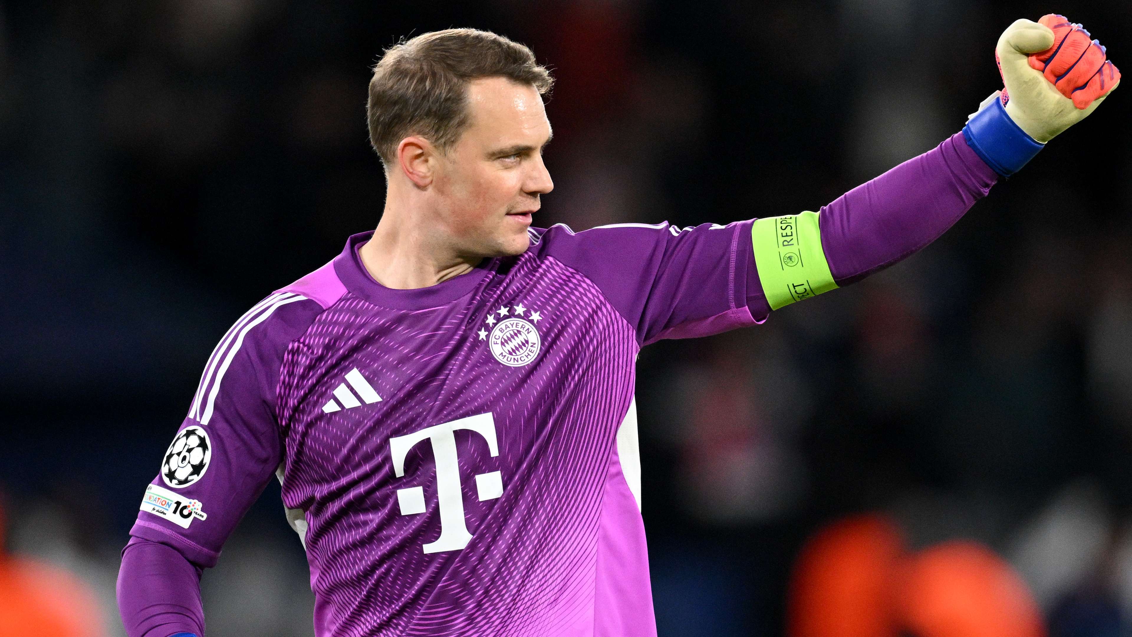 Bayern make Neuer contract decision as veteran mulls retirement  