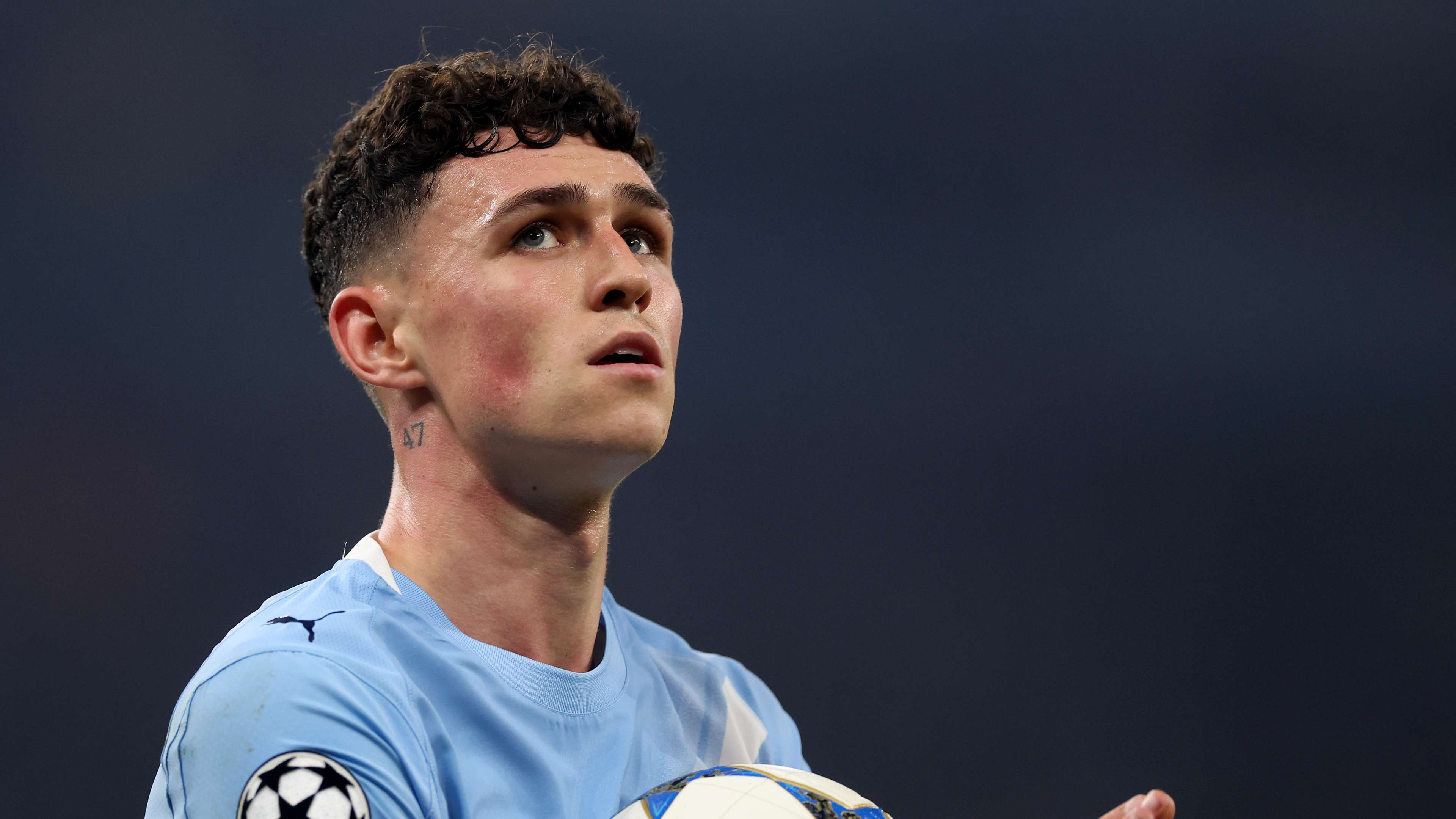 Foden's 'smooth control and finish' held up as example for BVB star  