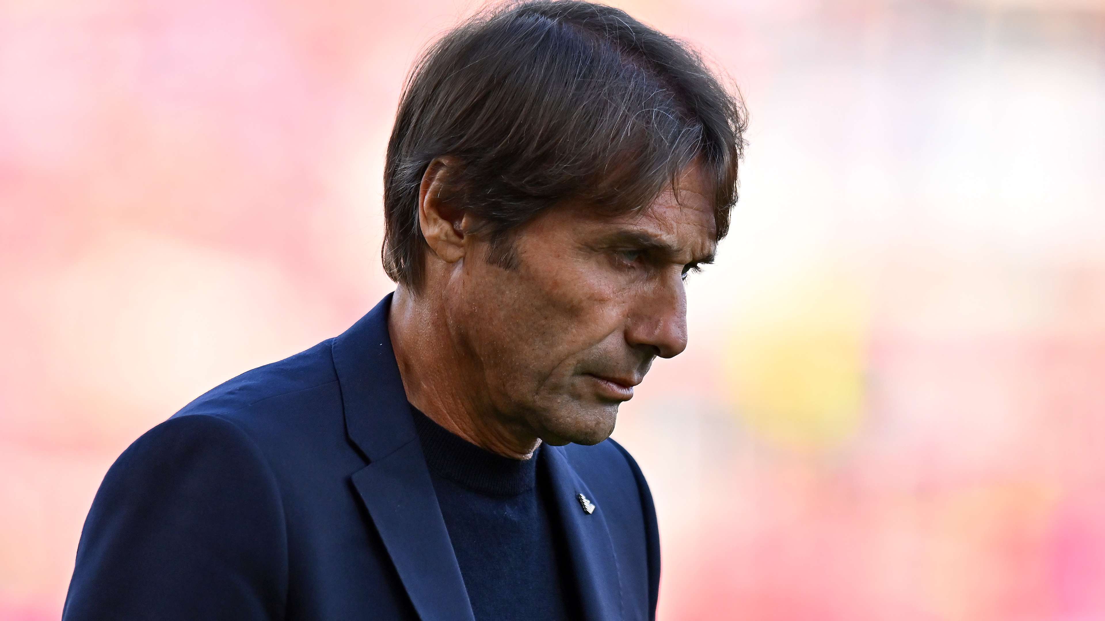 'Real man' Conte not leaving Napoli as president blasts 'fairy tale' reports  