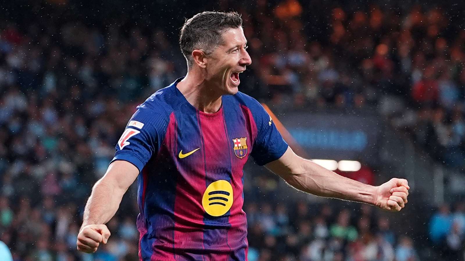 Lewandowski not losing sight of Madrid as Barca capitalise on slip up  