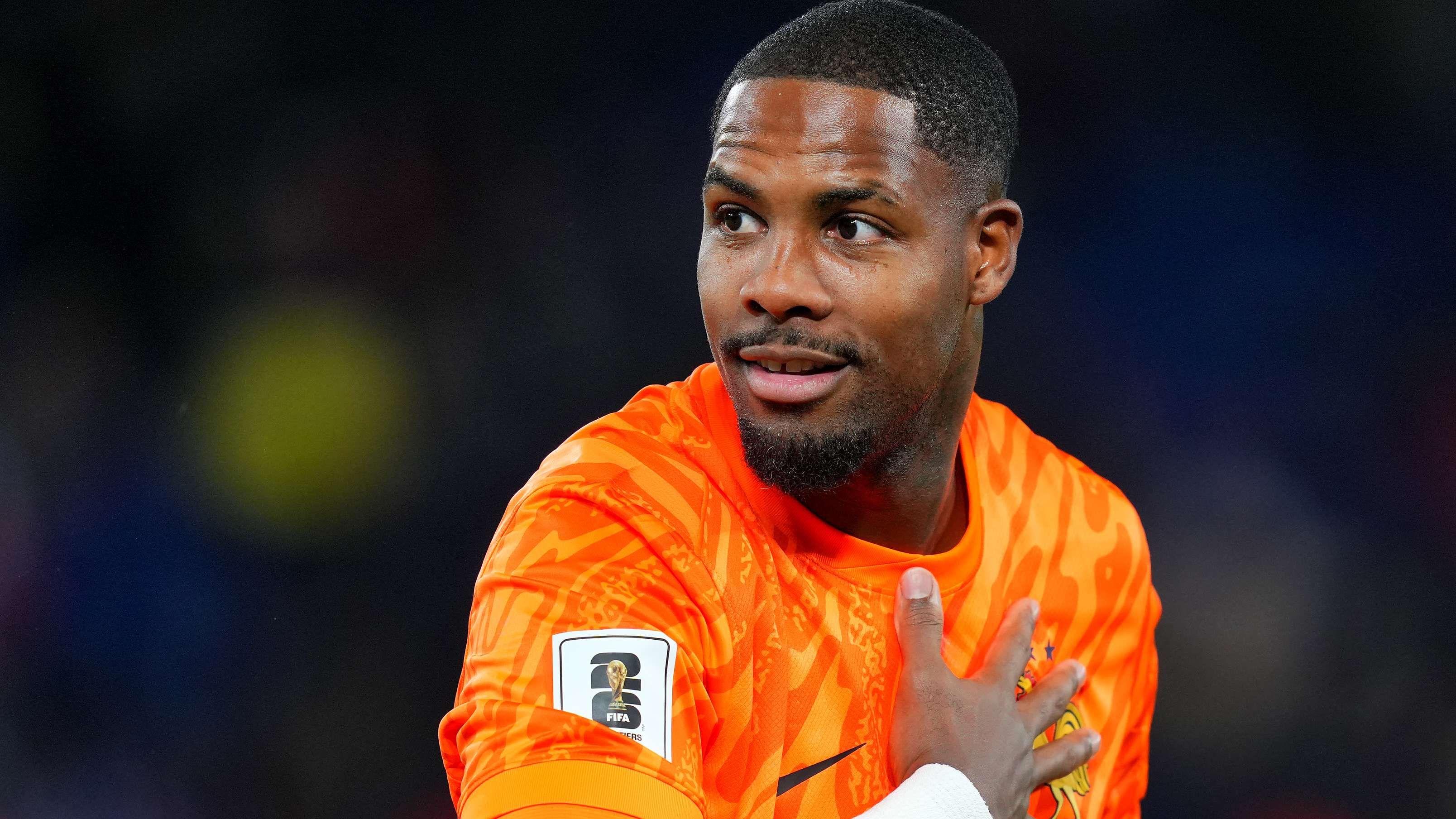 Maignan edging towards free transfer amid Chelsea & Juve interest  