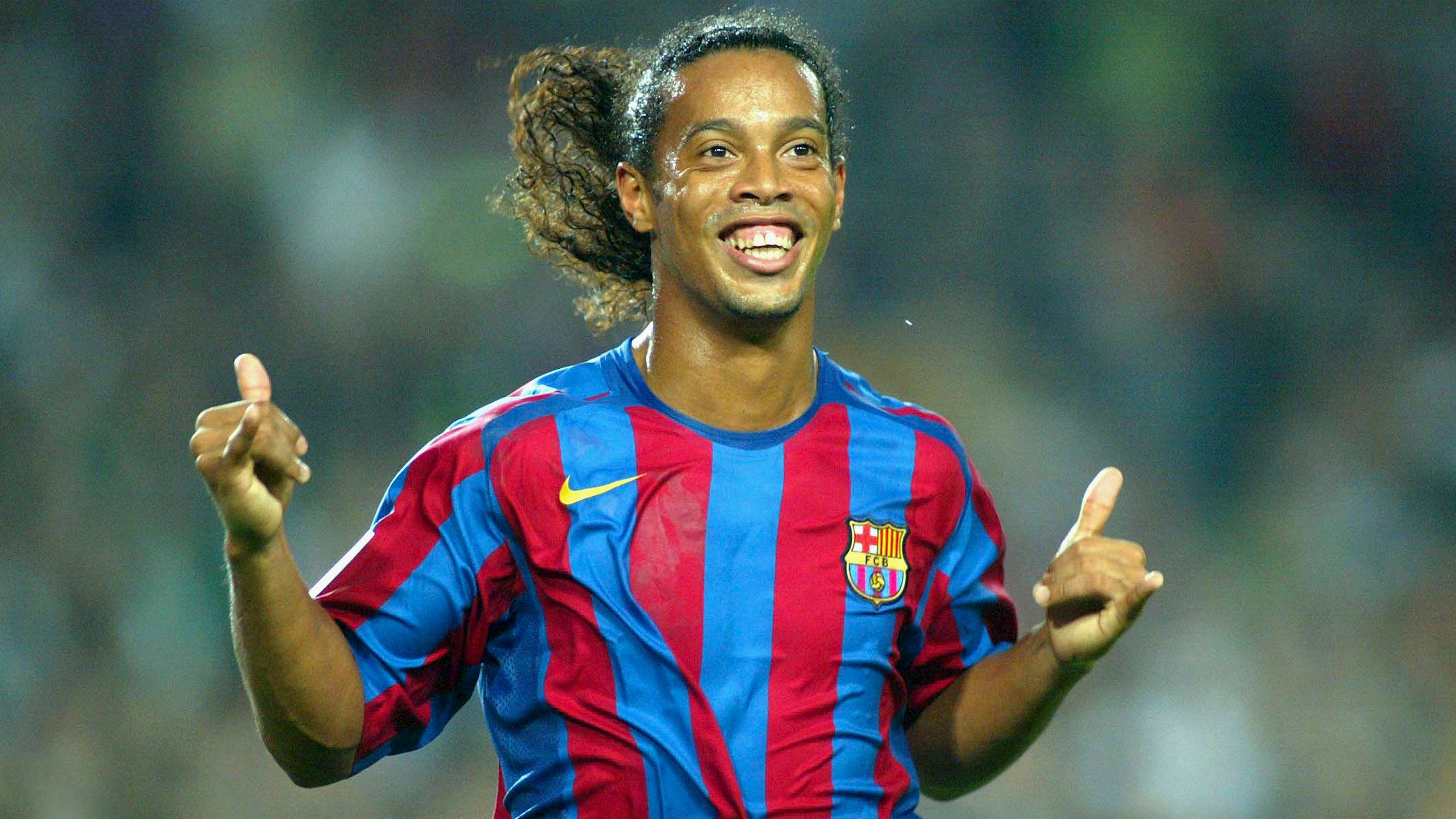 Ronaldinho's son insists he feels no pressure to emulate his father  